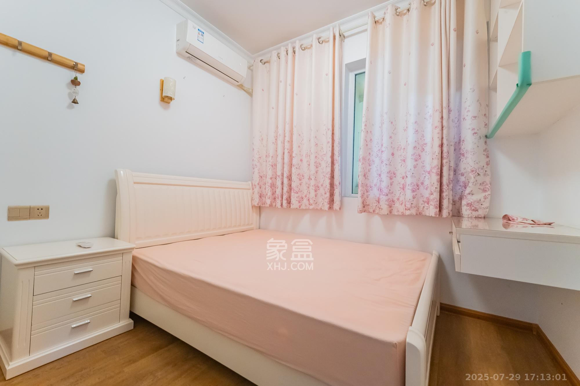 MOMA当代广场 3室2厅1卫 78.0万 MOMA当代广场 3室2厅1卫 78.0万卧室