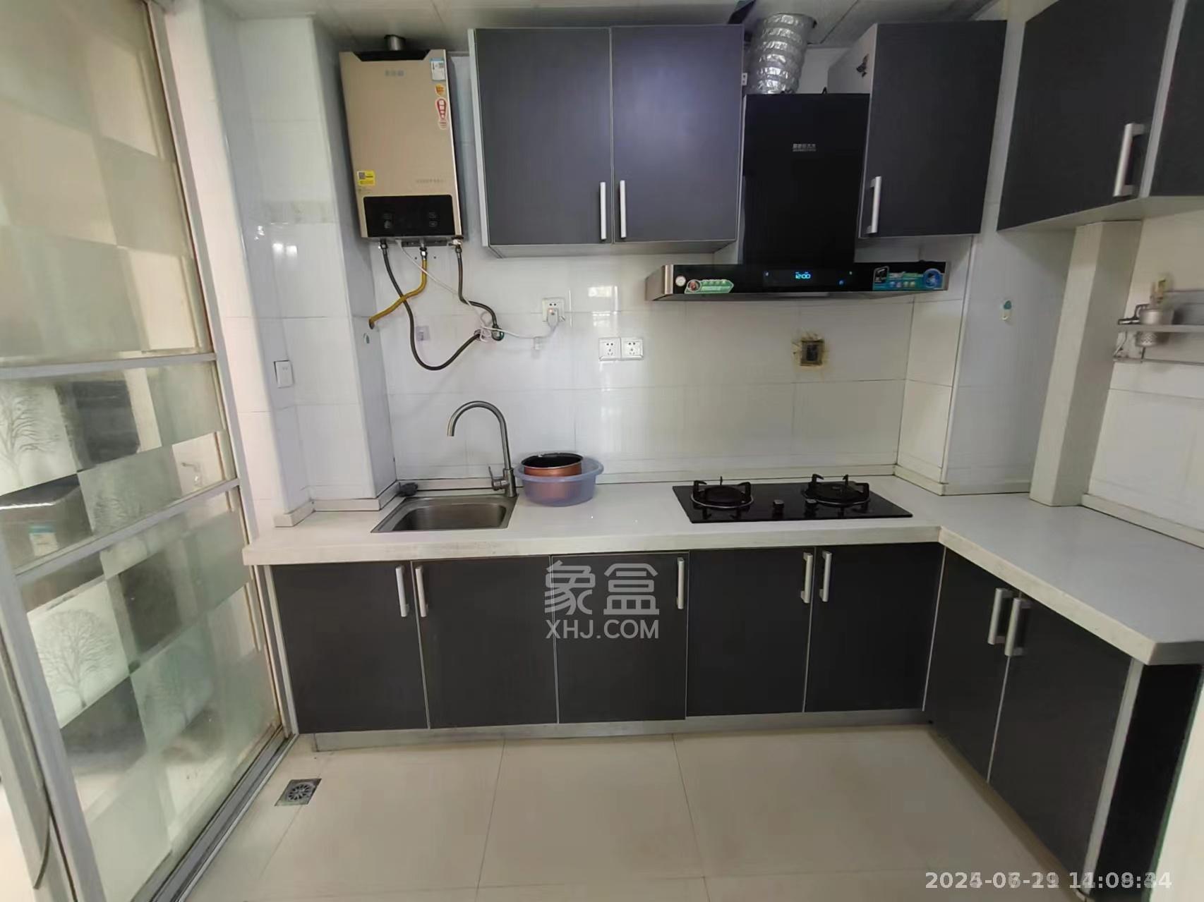 华晨御园 2室1厅1卫 1800.0元/月 华晨御园 2室1厅1卫 1800.0元/月室内图