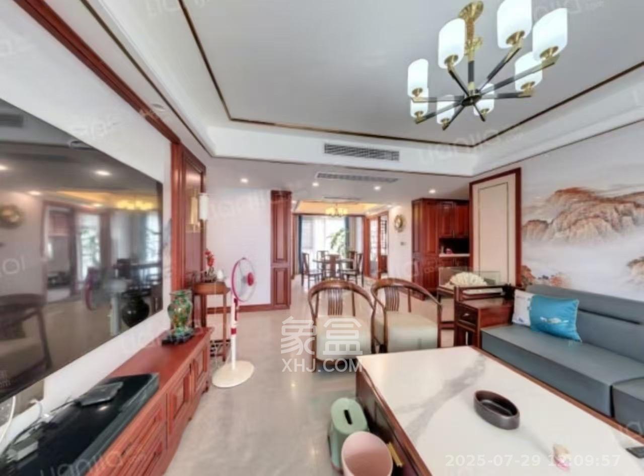 中欣楚天御府E区  5室2厅2卫    6200.0元/月 中欣楚天御府E区  5室2厅2卫    6200.0元/月