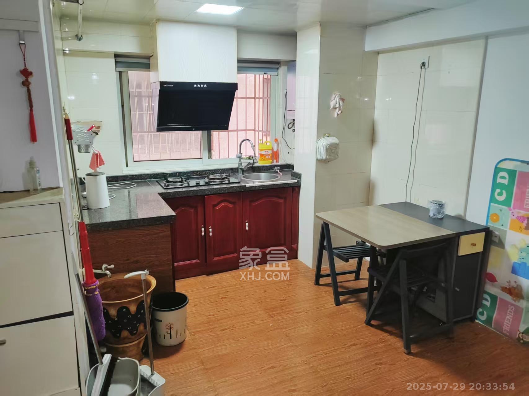 在水一方 2室2厅1卫 2200.0元/月 在水一方 2室2厅1卫 2200.0元/月室内图