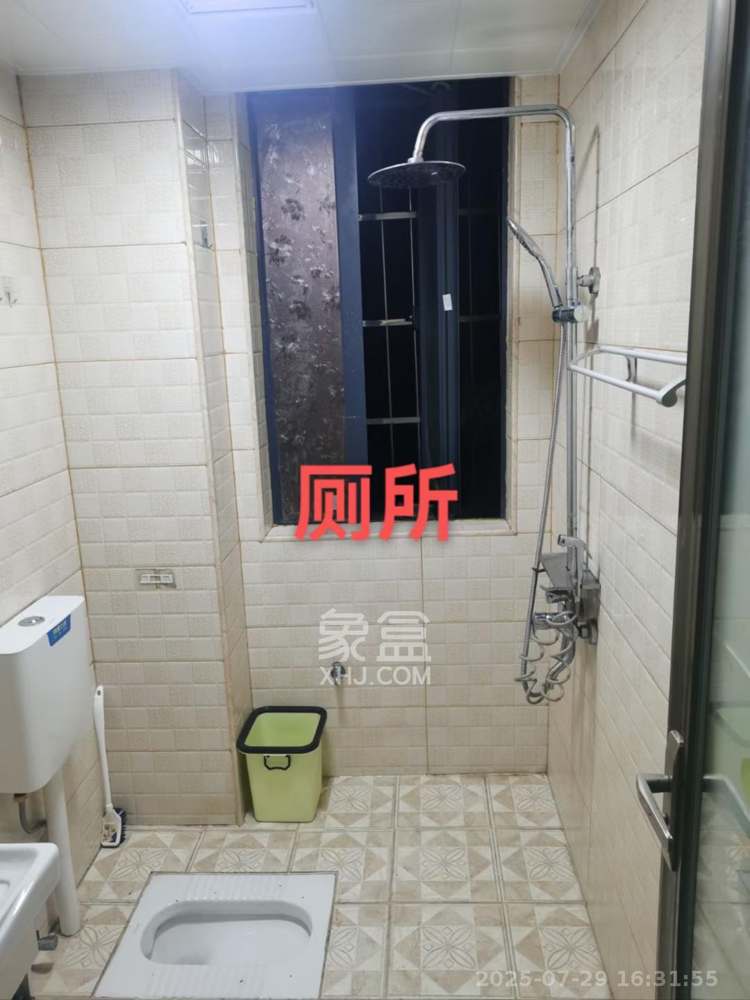 天悦和苑一期  2室1厅1卫   1600.00元/月室内图