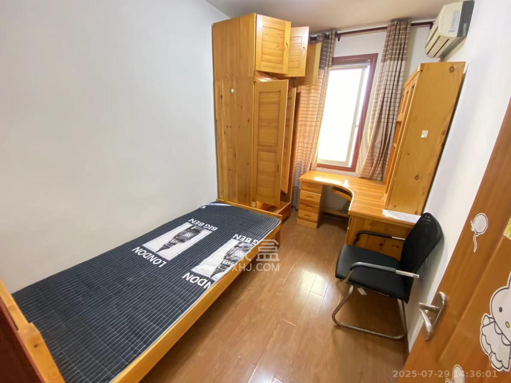 巧克力空间(建鸿达现代大厦)  2室2厅1卫    2000.0元/月 巧克力空间(建鸿达现代大厦)  2室2厅1卫    2000.0元/月室内图