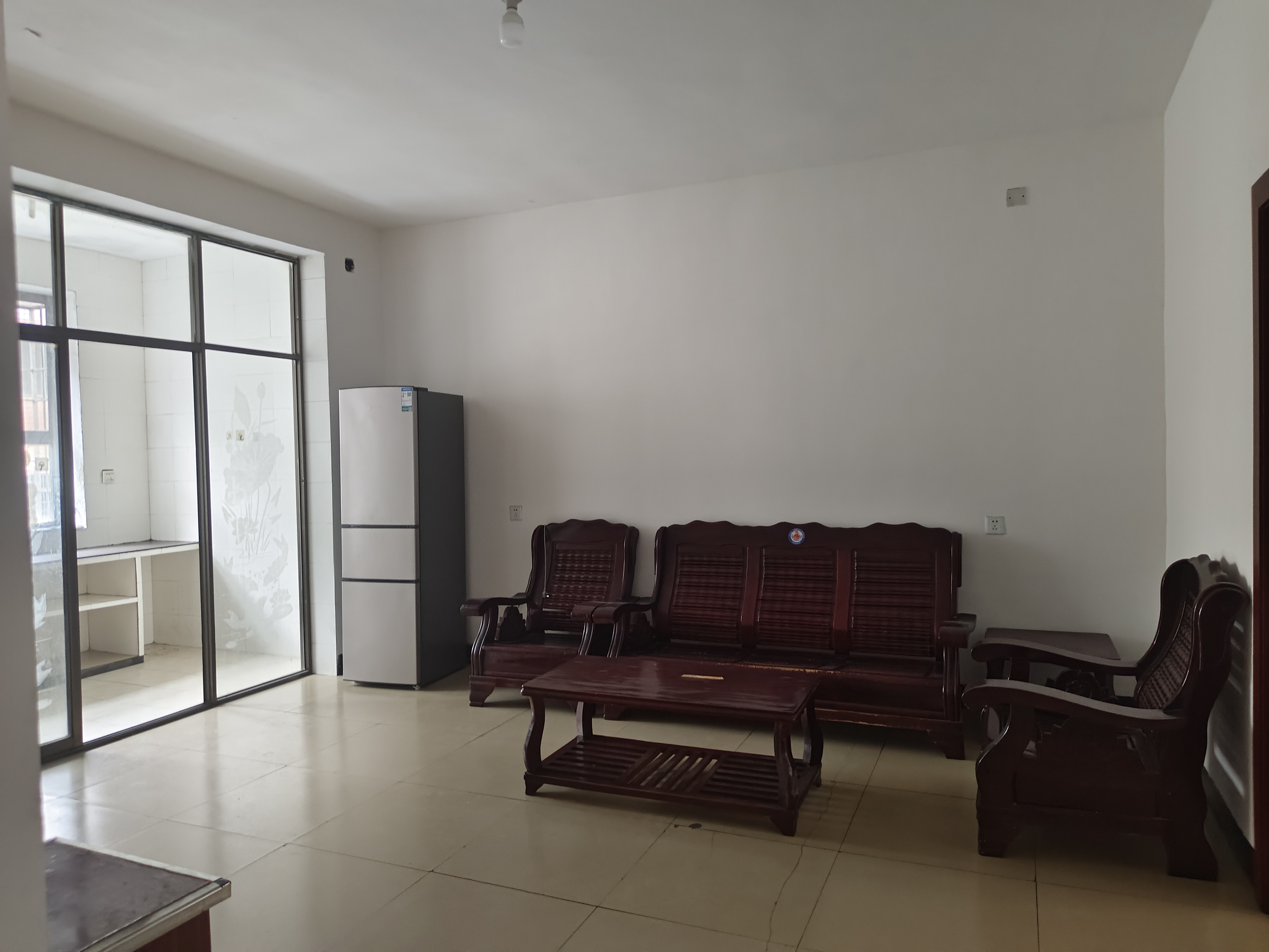 馨园小区  1室0厅0卫    800.0元/月