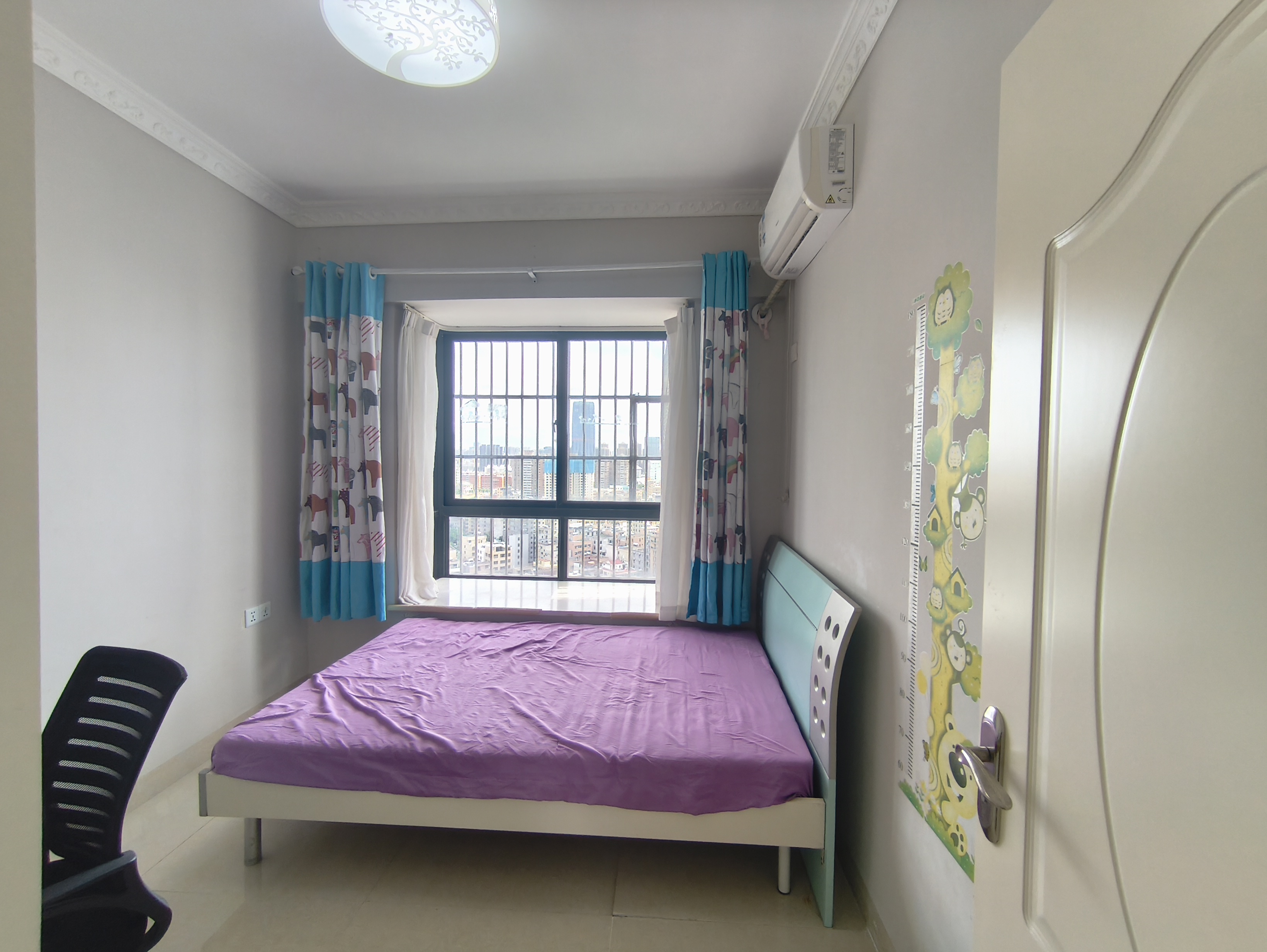 滨江熙岸小区 3室2厅2卫 2700.0元/月 滨江熙岸小区 3室2厅2卫 2700.0元/月室内图