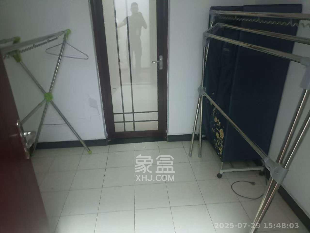 中隆国际御玺 4室2厅3卫 5000.0元/月 中隆国际御玺 4室2厅3卫 5000.0元/月室内图