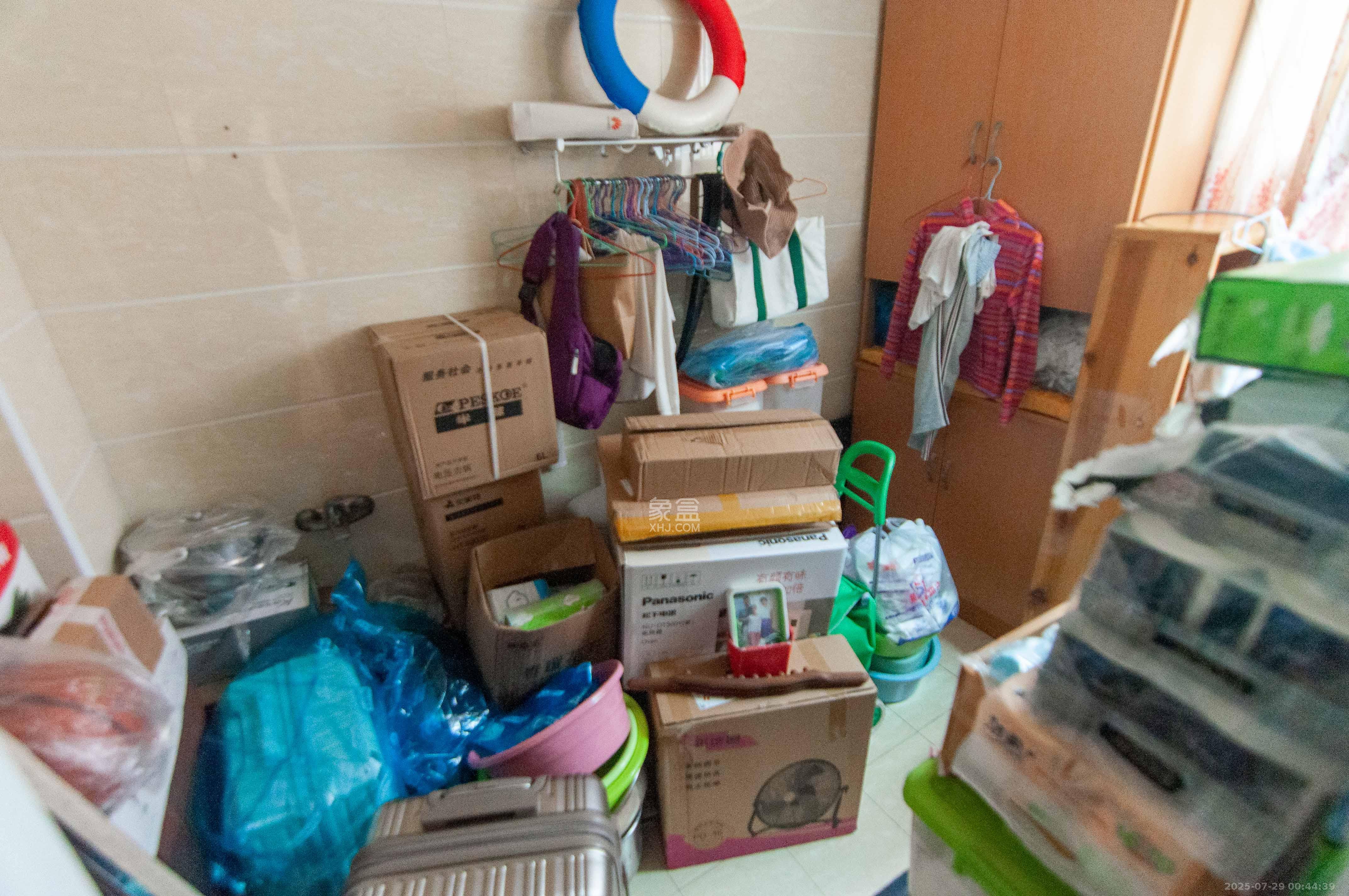 西点公园里  3室2厅2卫    140.0万其他