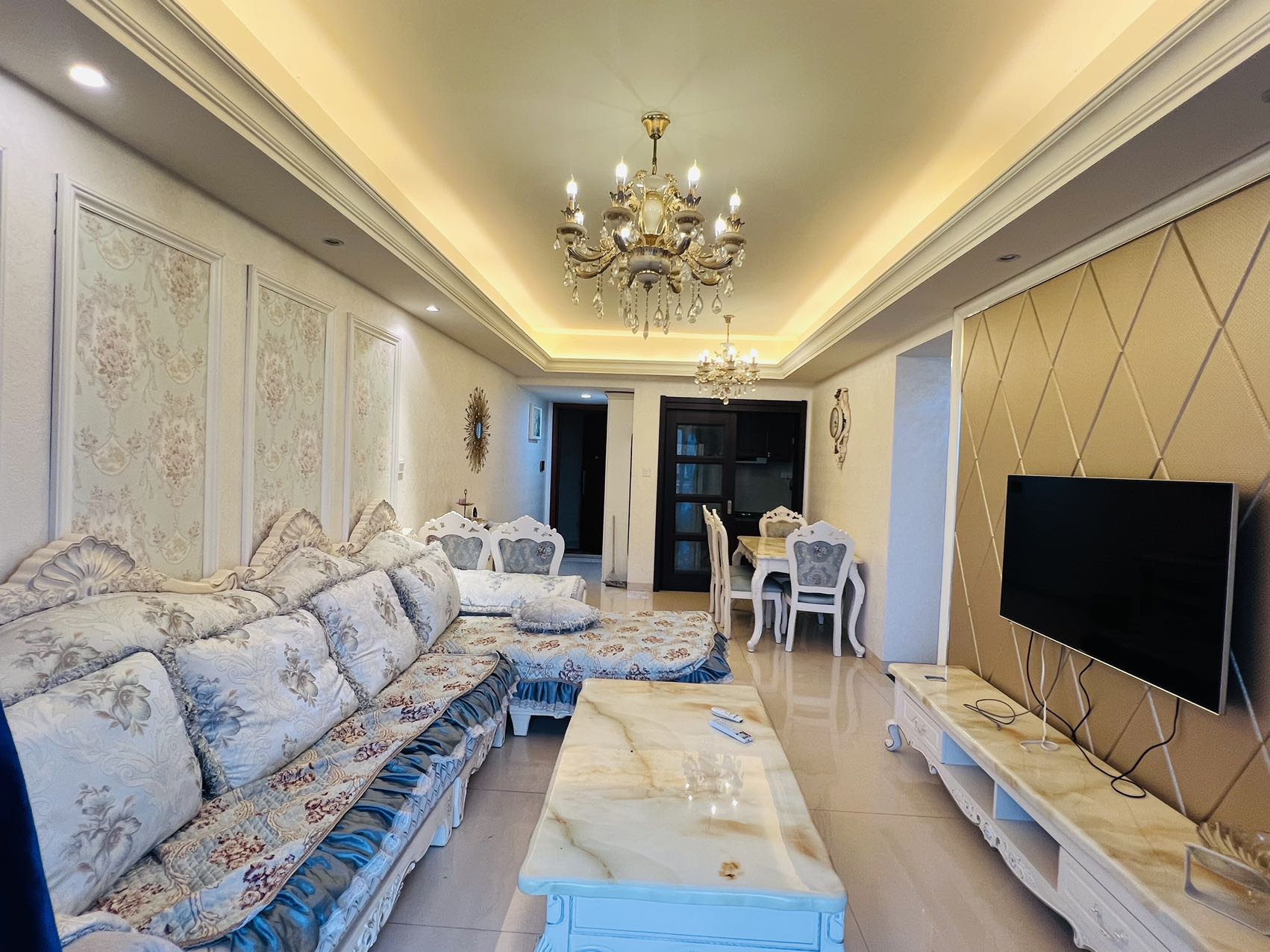 碧桂园 3室2厅1卫 1800.0元/月 碧桂园 3室2厅1卫 1800.0元/月室内图