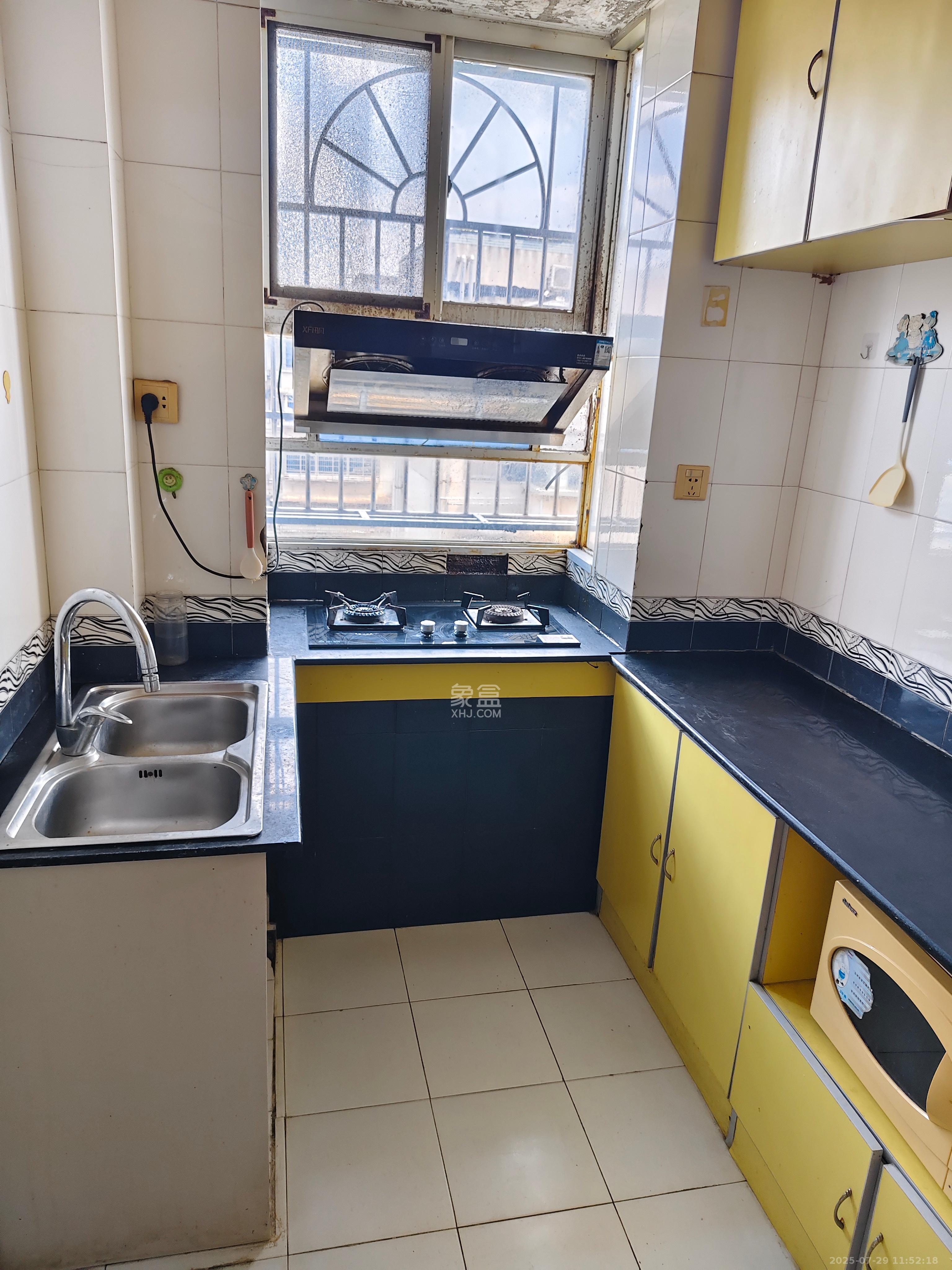 杏林小区  2室1厅1卫    1900.0元/月室内图