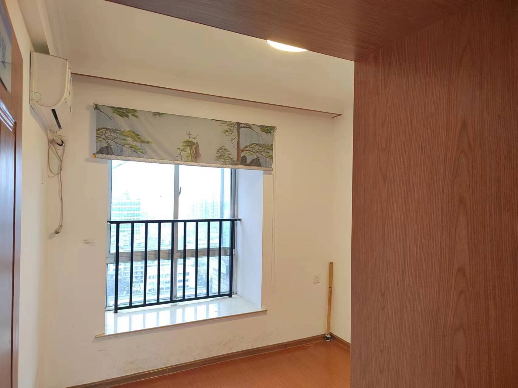 银色现代城 3室2厅2卫 1600.0元/月 银色现代城 3室2厅2卫 1600.0元/月室内图