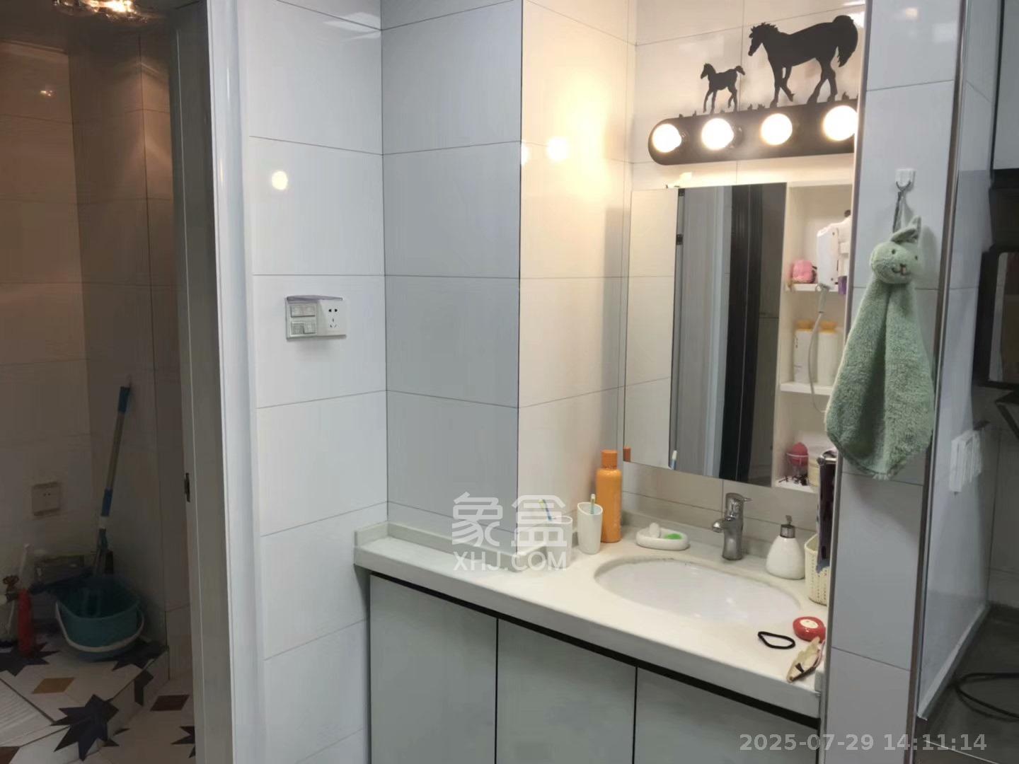 美洲故事高层 1室1厅1卫 1950.0元/月 美洲故事高层 1室1厅1卫 1950.0元/月室内图