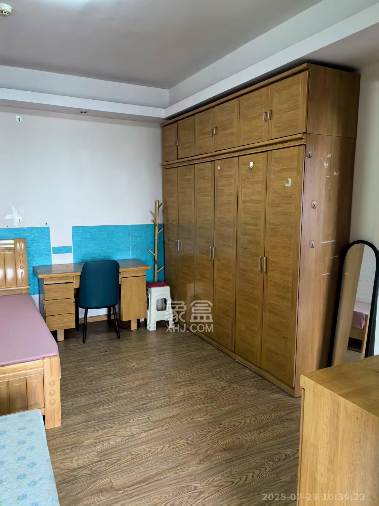 罗马国际公寓  1室1厅1卫   1200.00元/月室内图