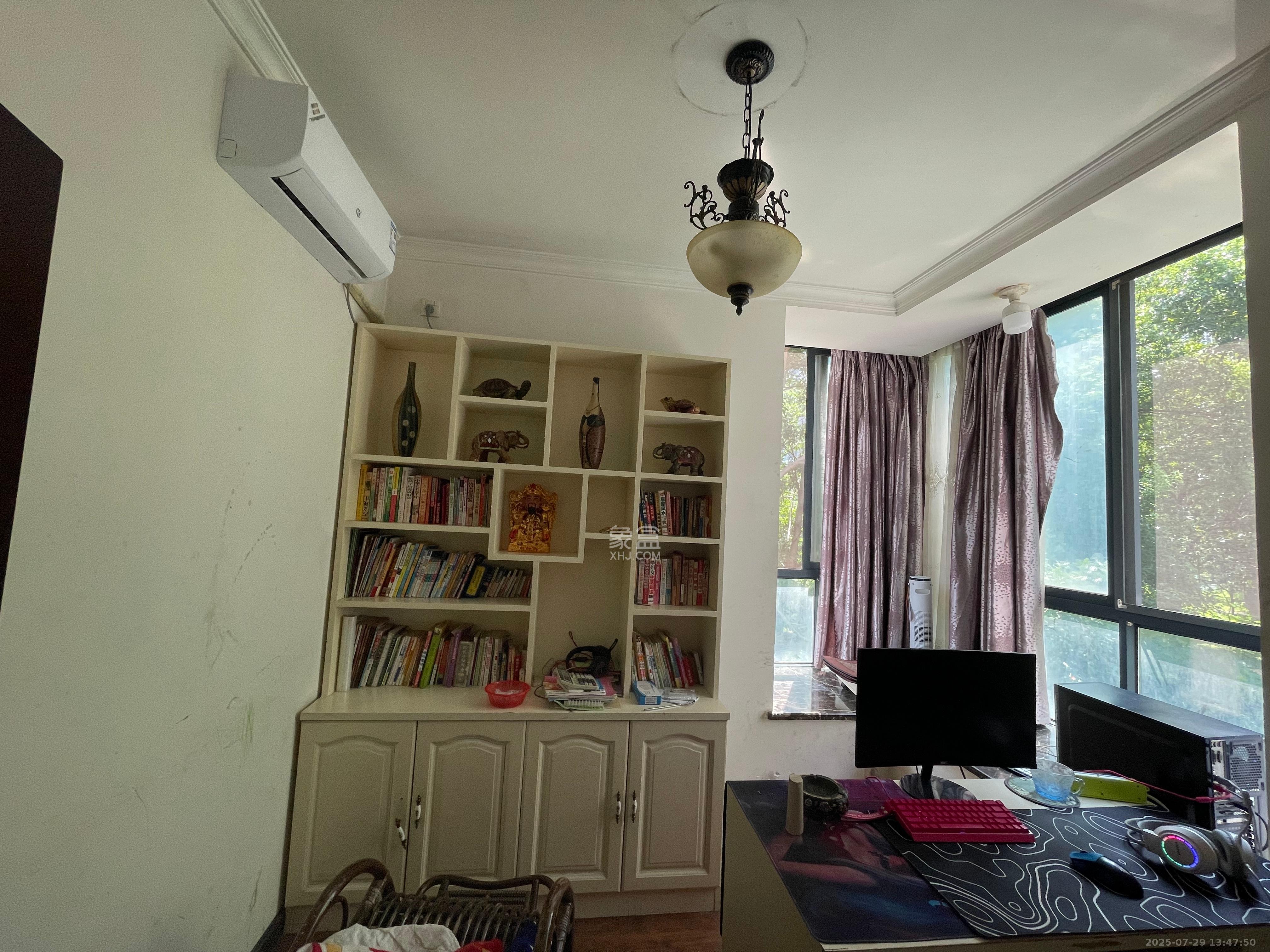 湘江世纪城揽江苑 3室2厅2卫 3000.0元/月 湘江世纪城揽江苑 3室2厅2卫 3000.0元/月室内图