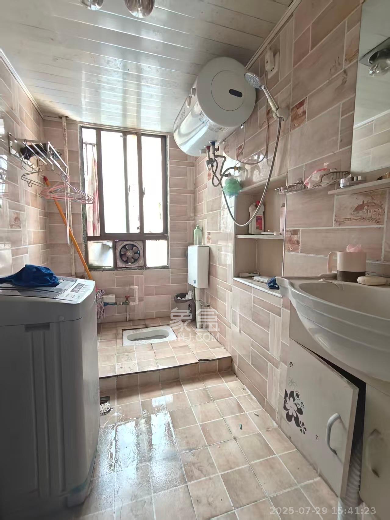 朝阳一、二村 2室1厅1卫 1100.0元/月 朝阳一、二村 2室1厅1卫 1100.0元/月室内图