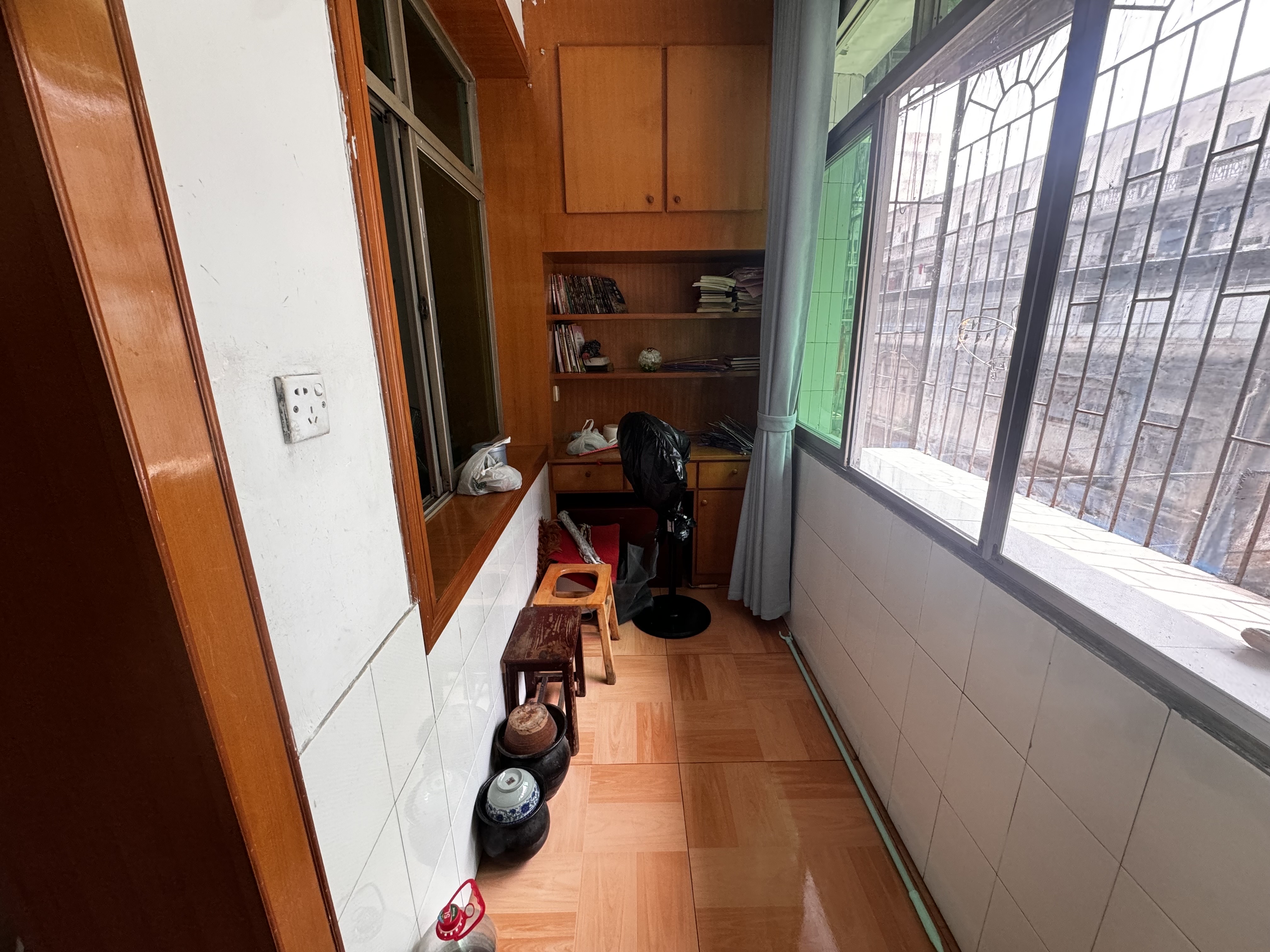 八一橡胶厂（长青中街)  3室2厅1卫    750.0元/月室内图