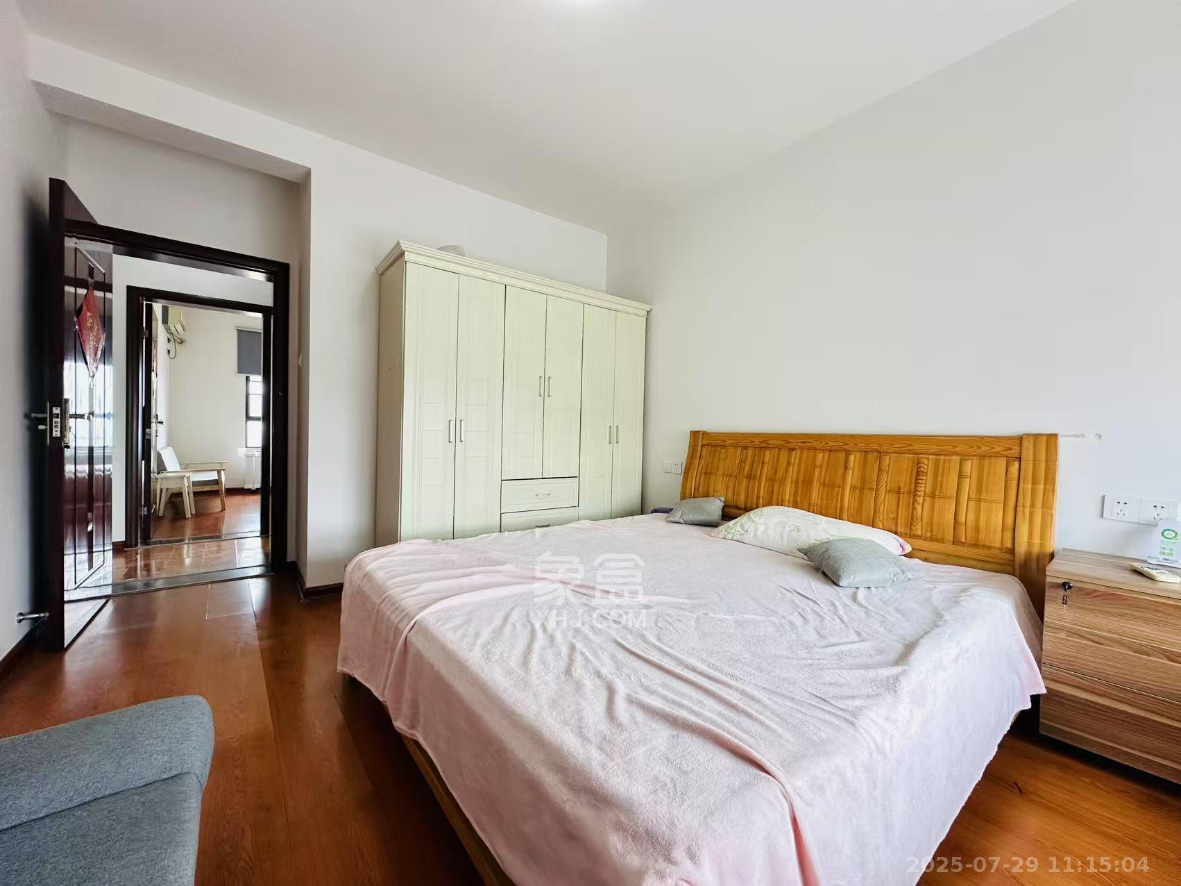 宜家湘颂（景致雅苑）  3室2厅1卫    2400.0元/月室内图