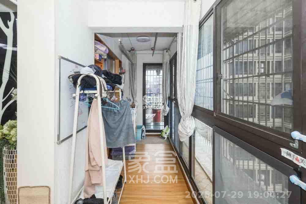保利麓谷林语E区  4室2厅2卫   3200.00元/月室内图