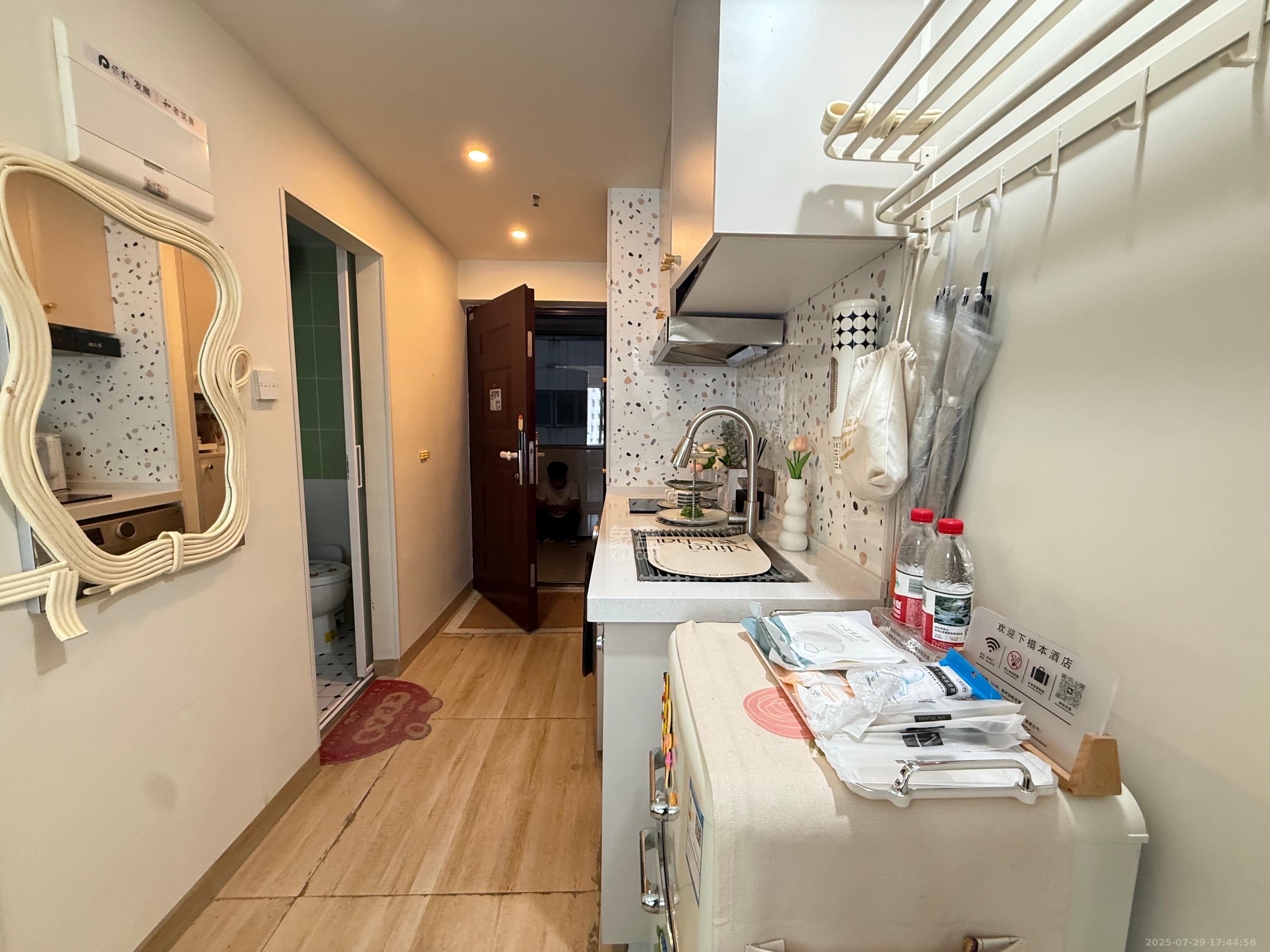 保利天禧EF区  1室0厅0卫    2100.0元/月 保利天禧EF区  1室0厅0卫    2100.0元/月室内图