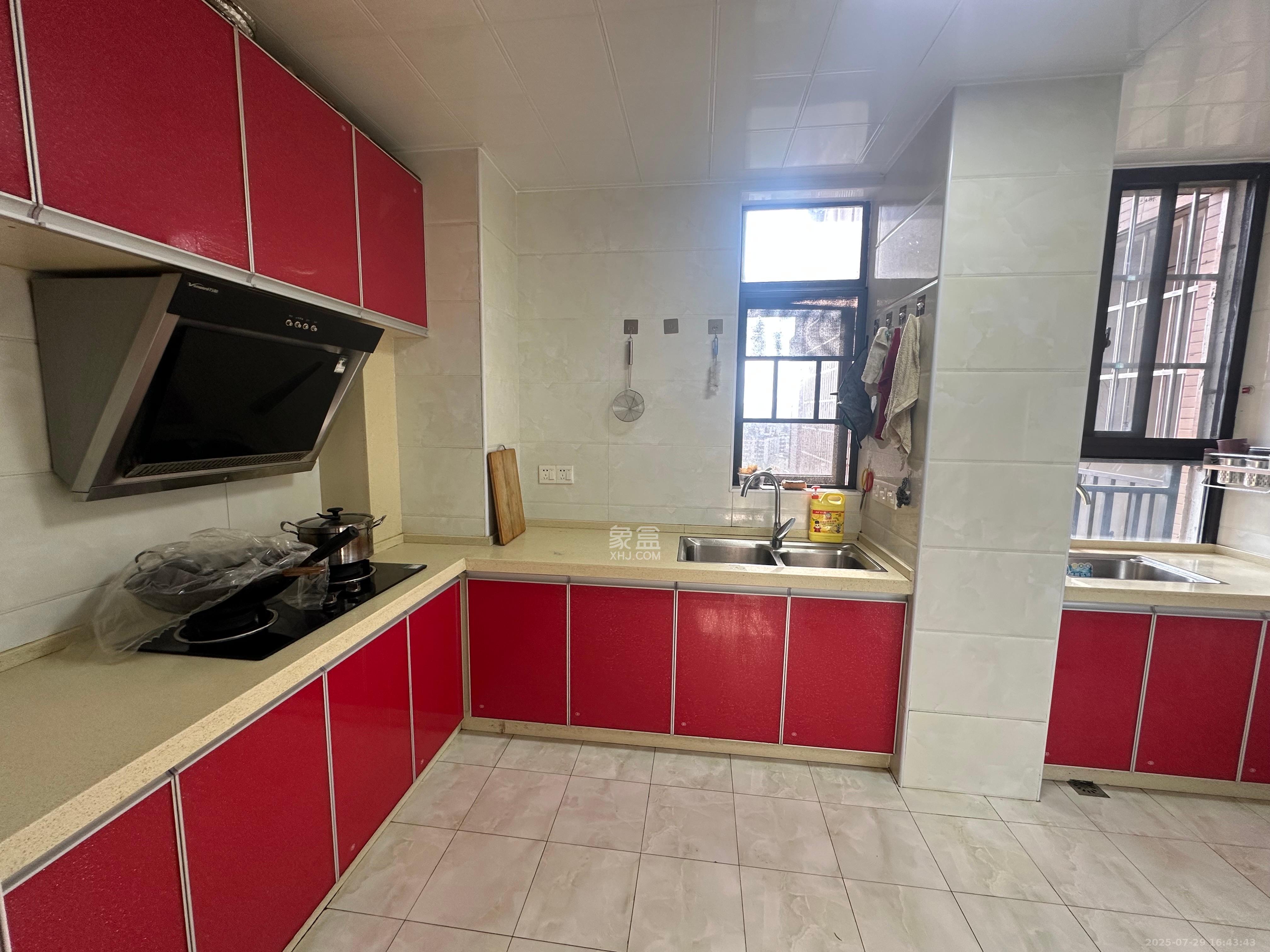 芒果天地(芒果雅苑) 3室2厅1卫 3000.0元/月 芒果天地(芒果雅苑) 3室2厅1卫 3000.0元/月室内图