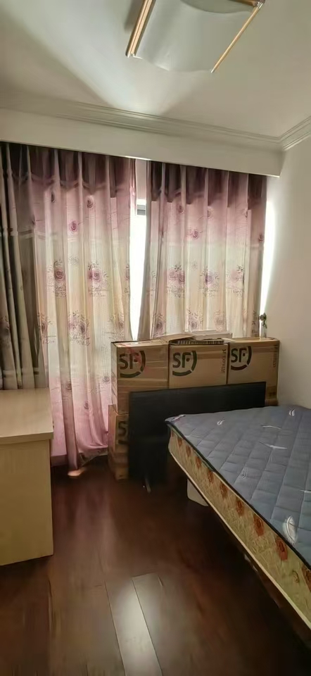 椰岛广场 3室2厅2卫 184.8万 椰岛广场 3室2厅2卫 184.8万室内图