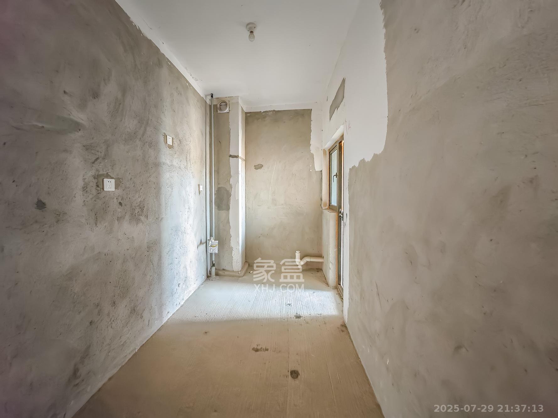 长沙雅居乐花园 3室2厅2卫 90.0万 长沙雅居乐花园 3室2厅2卫 90.0万厨房