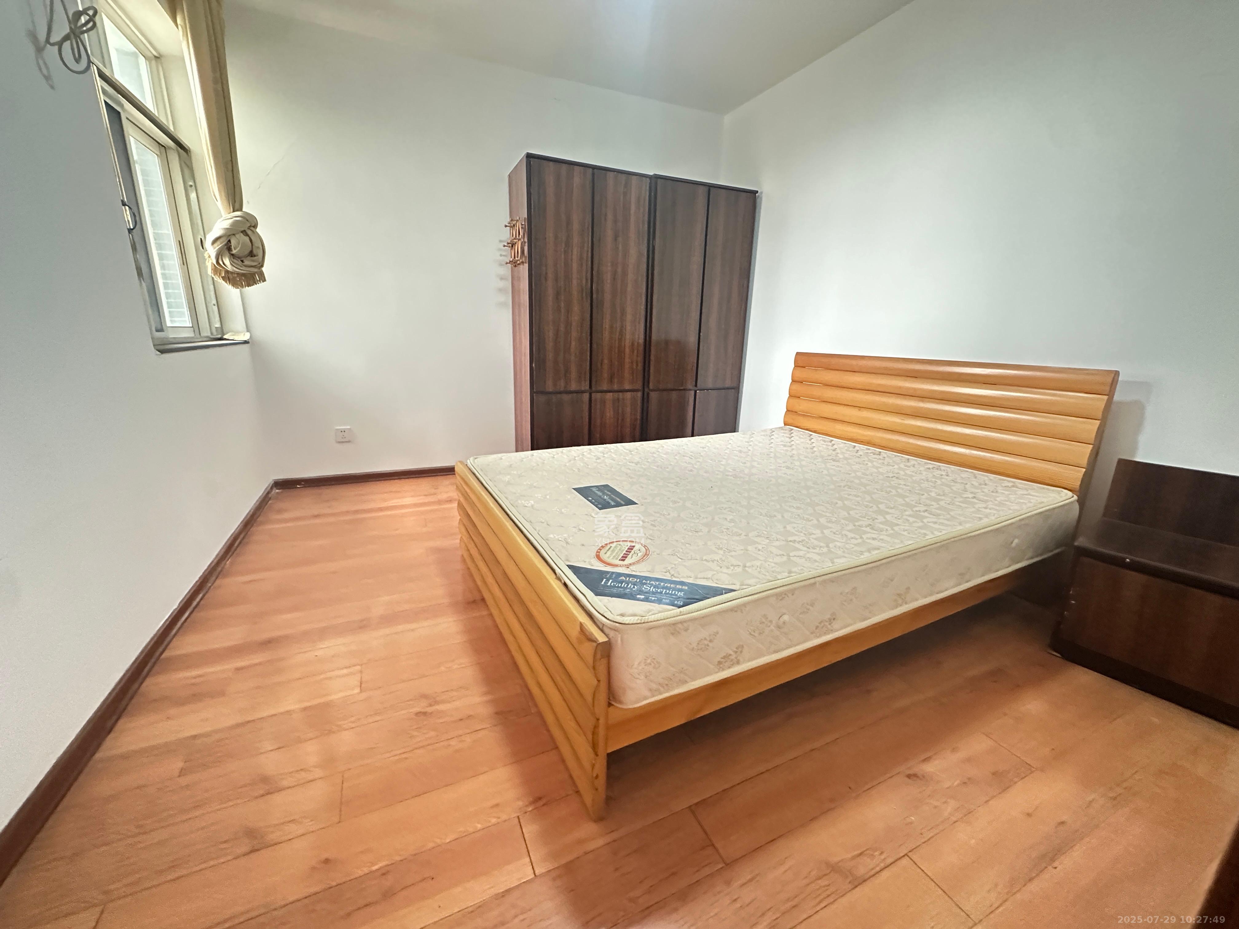 芙蓉公馆 1室0厅0卫 2800.0元/月 芙蓉公馆 1室0厅0卫 2800.0元/月室内图