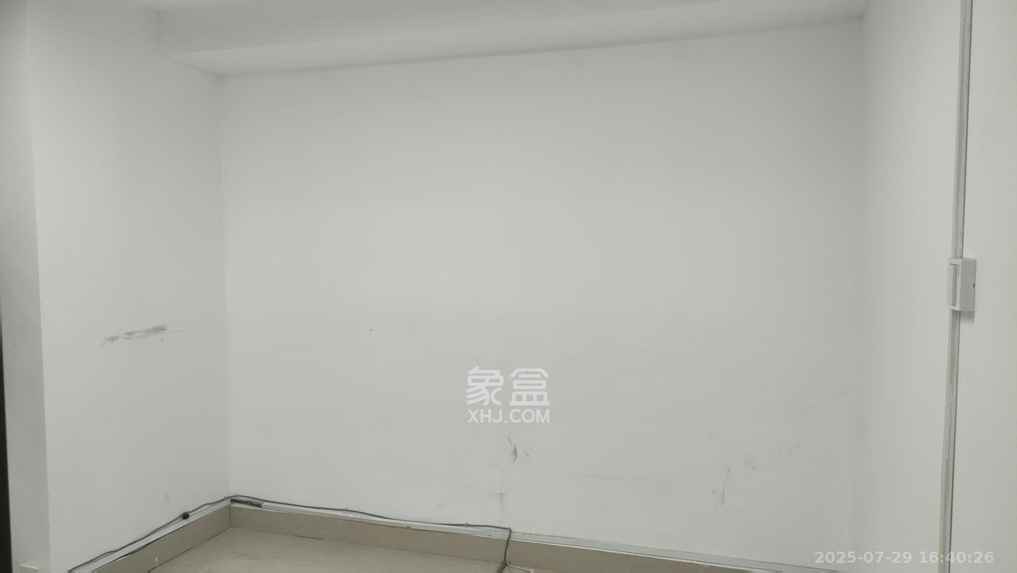 建发汇金国际   98.78㎡     5000.00元/月室内图