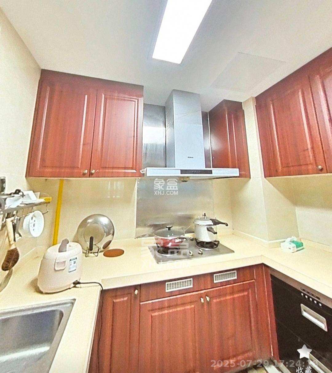 恒大名都 3室2厅1卫 2500.0元/月 恒大名都 3室2厅1卫 2500.0元/月室内图