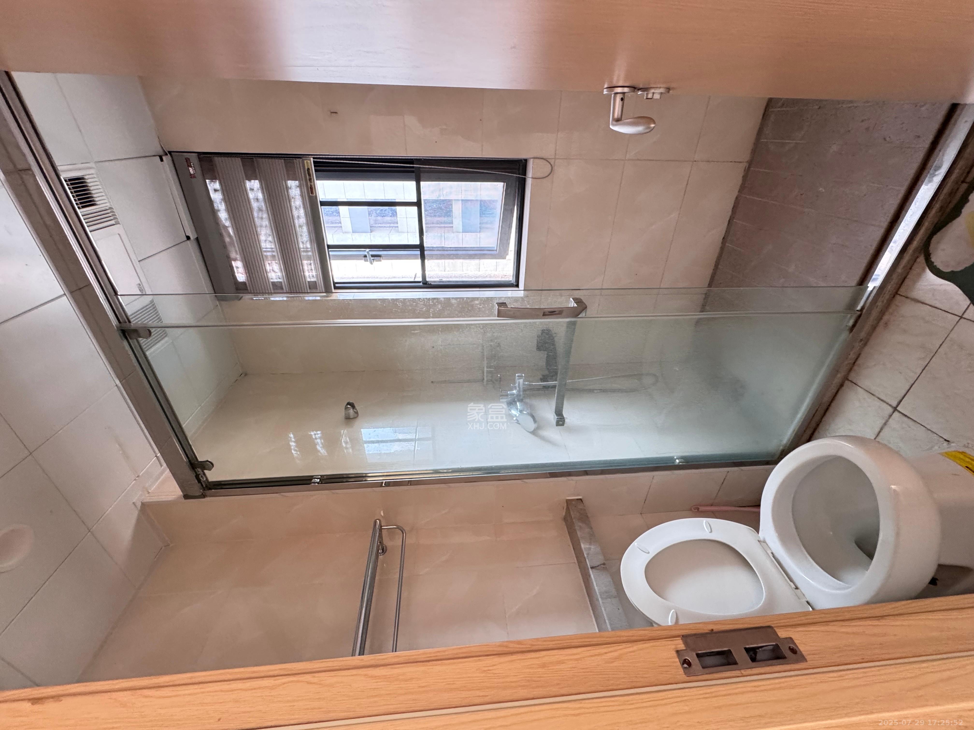 启迪协信中心  2室1厅1卫    2600.0元/月室内图