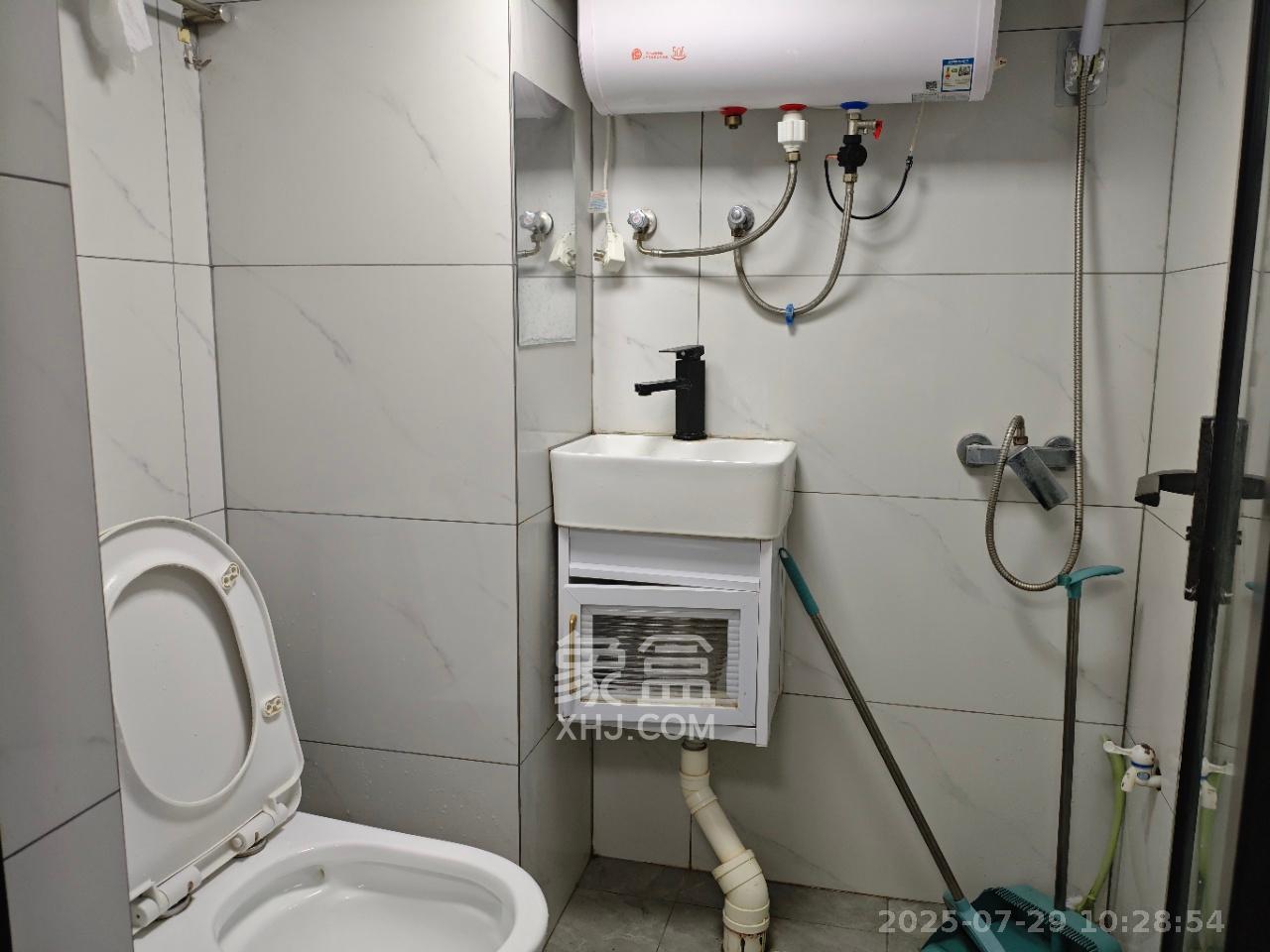 爱家当代境 1室0厅0卫 1400.0元/月 爱家当代境 1室0厅0卫 1400.0元/月室内图