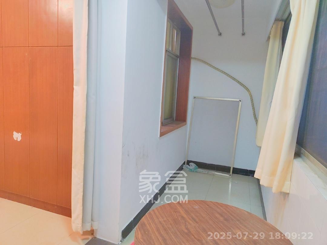 月湖安置小区（马栏山小区）  2室1厅1卫   1200.00元/月室内图