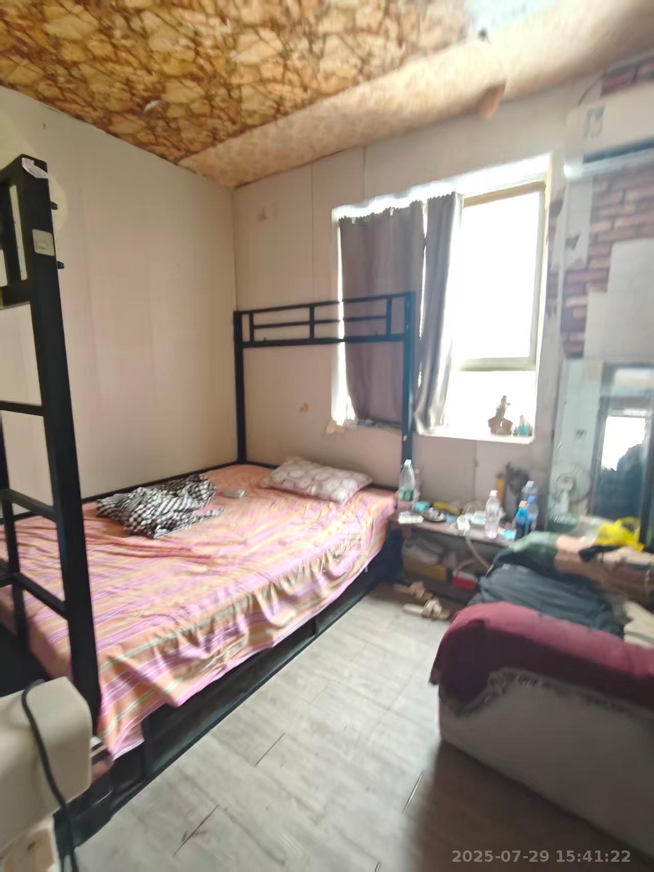 朝阳一、二村 2室1厅1卫 1100.0元/月 朝阳一、二村 2室1厅1卫 1100.0元/月室内图