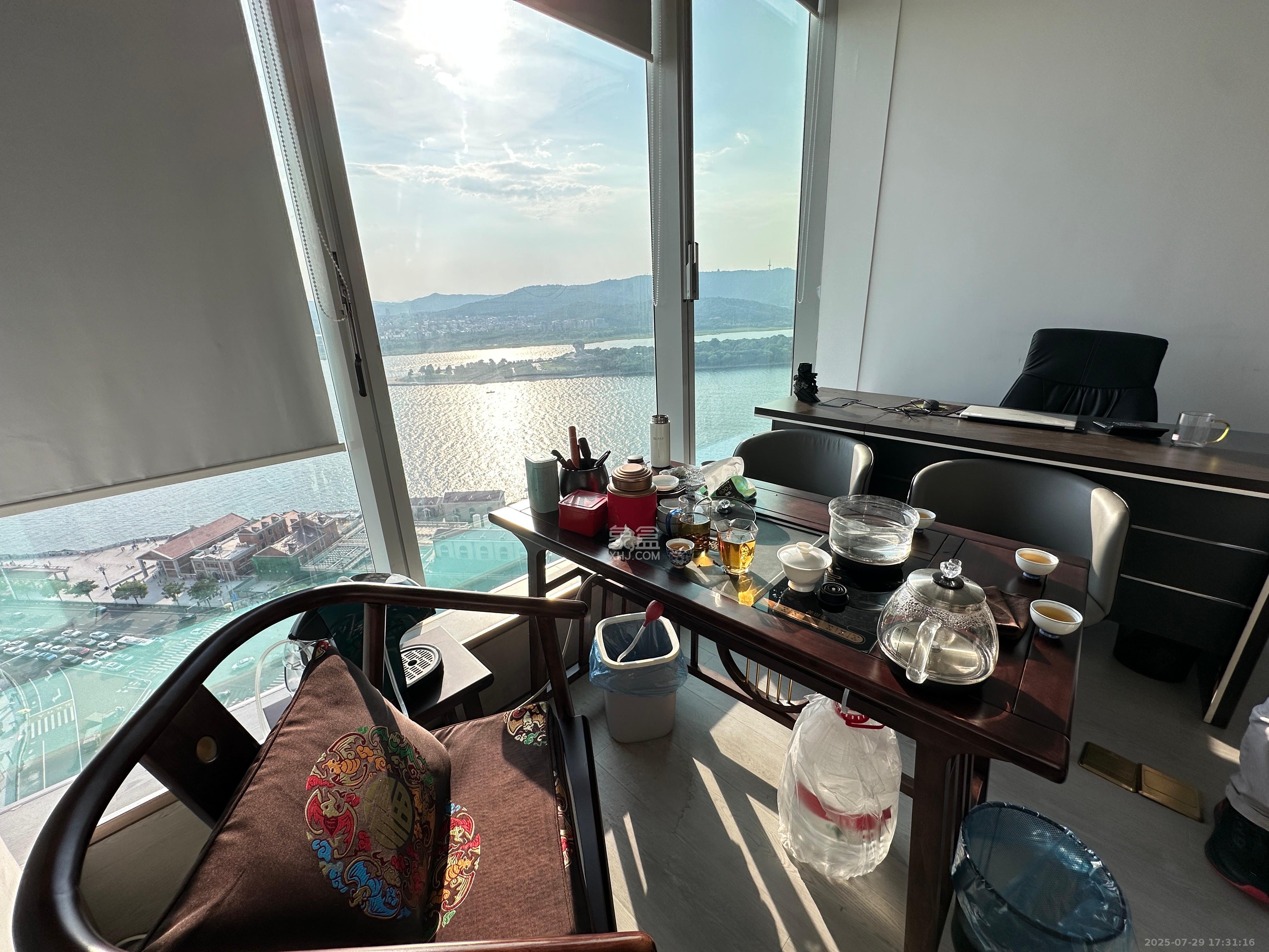 保利国际广场   76.0㎡      6500.0元/月室内图