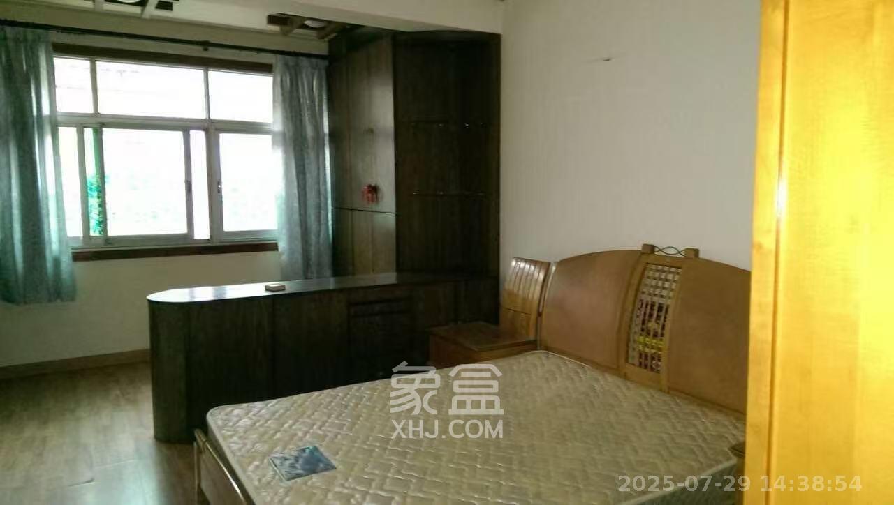 虹嘉花园(虹嘉园小区) 2室2厅1卫 1800.0元/月 虹嘉花园(虹嘉园小区) 2室2厅1卫 1800.0元/月室内图