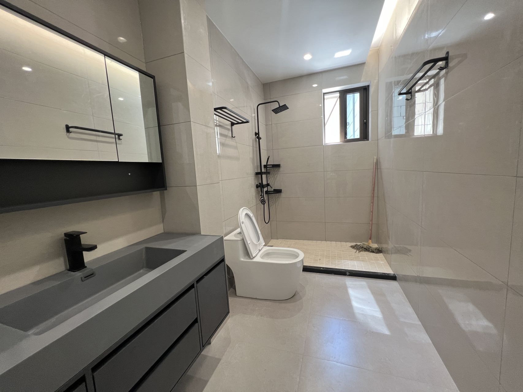 南光西海湾 5室2厅2卫 15000.0元/月 南光西海湾 5室2厅2卫 15000.0元/月室内图