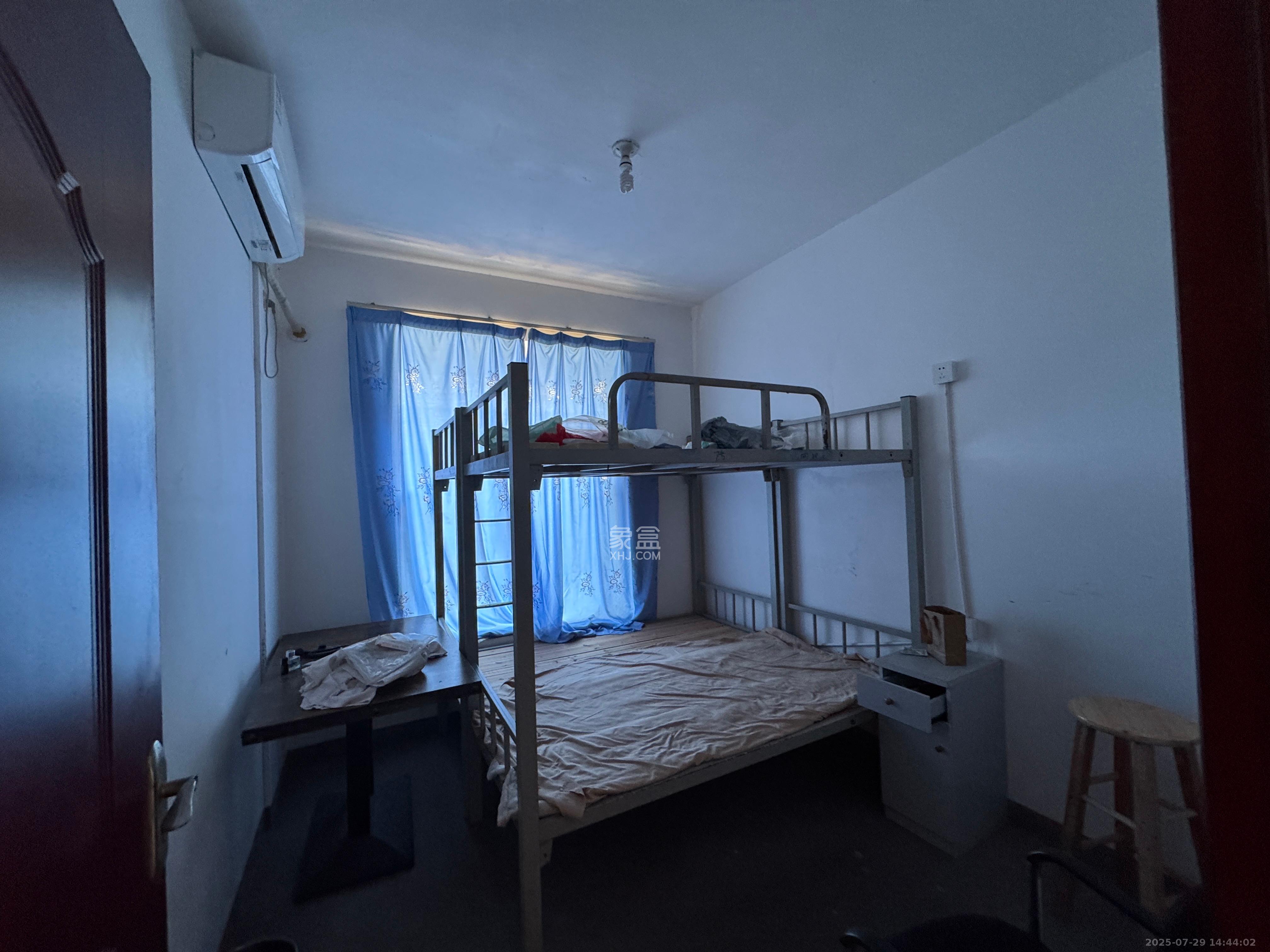 澳海澜庭  3室2厅1卫    1300.0元/月室内图