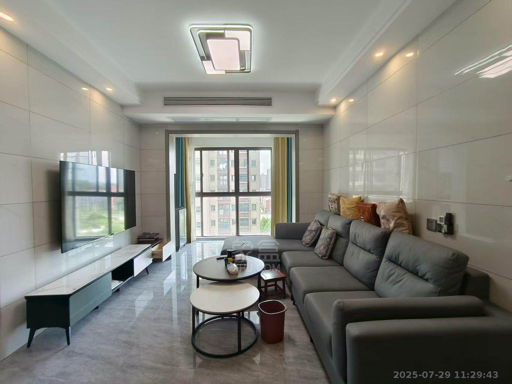 亿都时光 2室1厅1卫 1800.0元/月 亿都时光 2室1厅1卫 1800.0元/月室内图