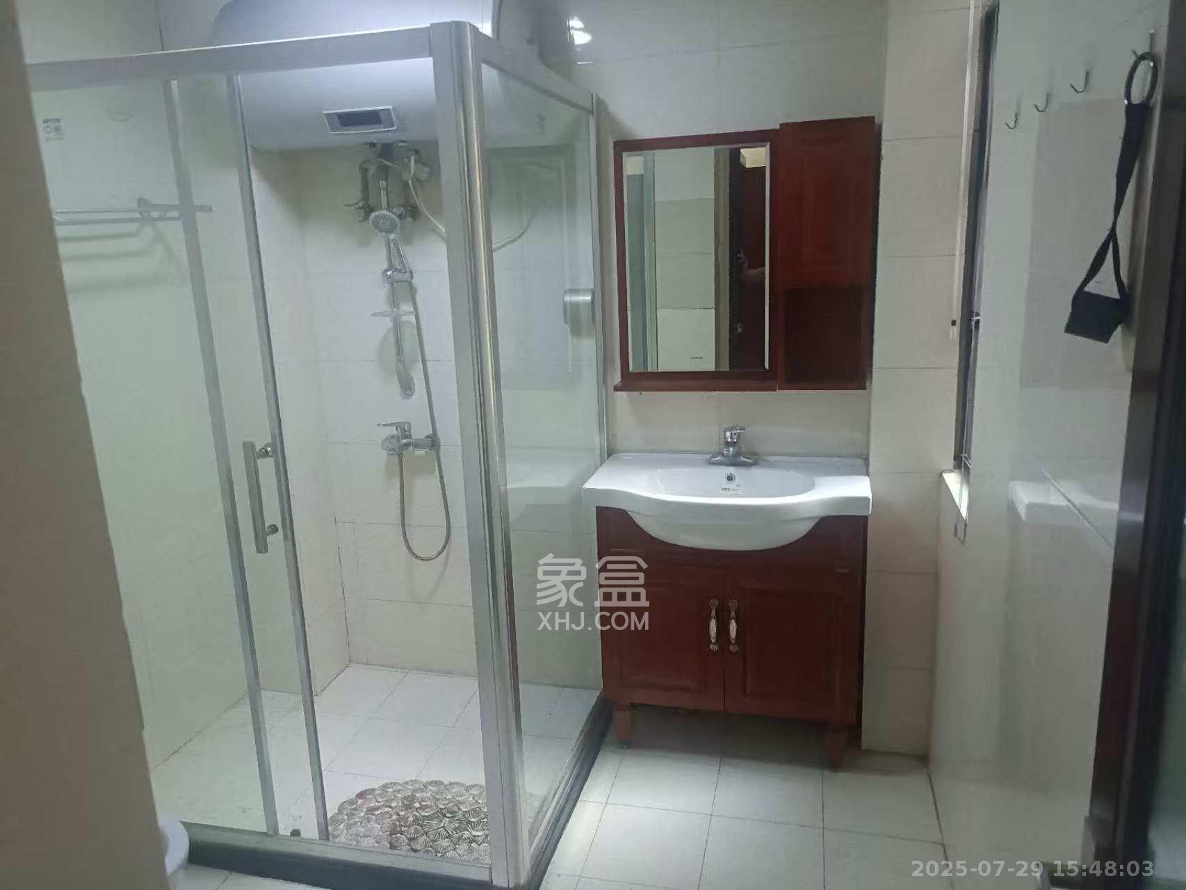 中隆国际御玺  4室2厅3卫    5000.0元/月室内图