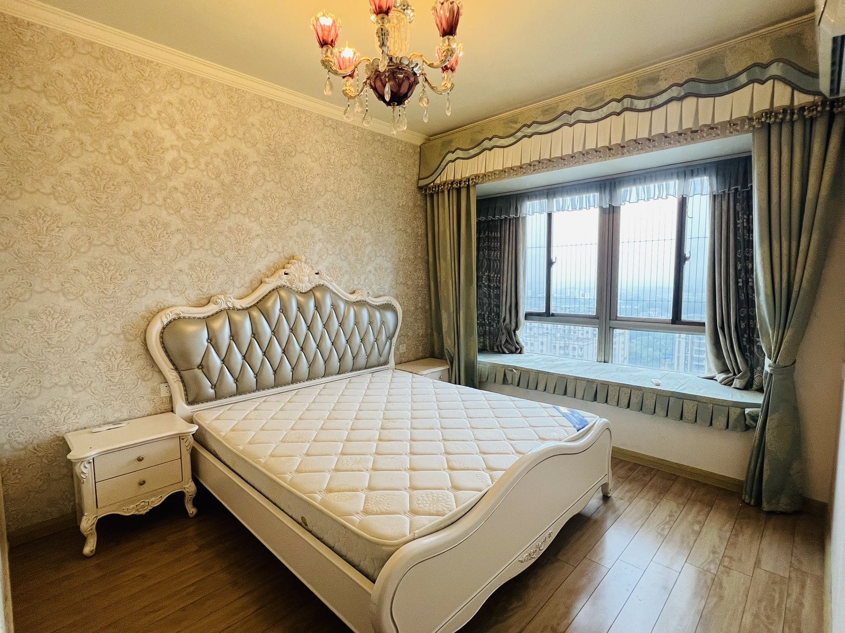 碧桂园 3室2厅1卫 1800.0元/月 碧桂园 3室2厅1卫 1800.0元/月室内图