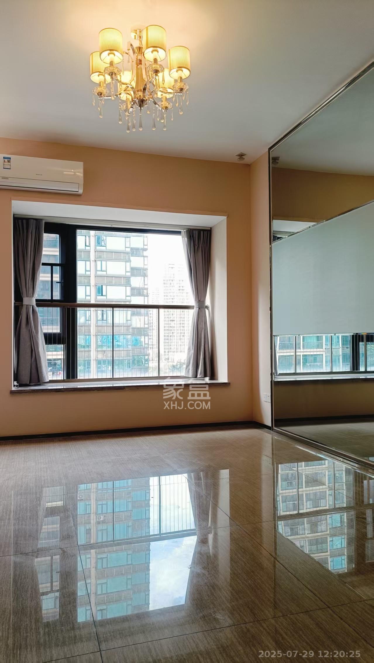 恒大国际广场  1室1厅1卫    1600.0元/月 恒大国际广场  1室1厅1卫    1600.0元/月室内图