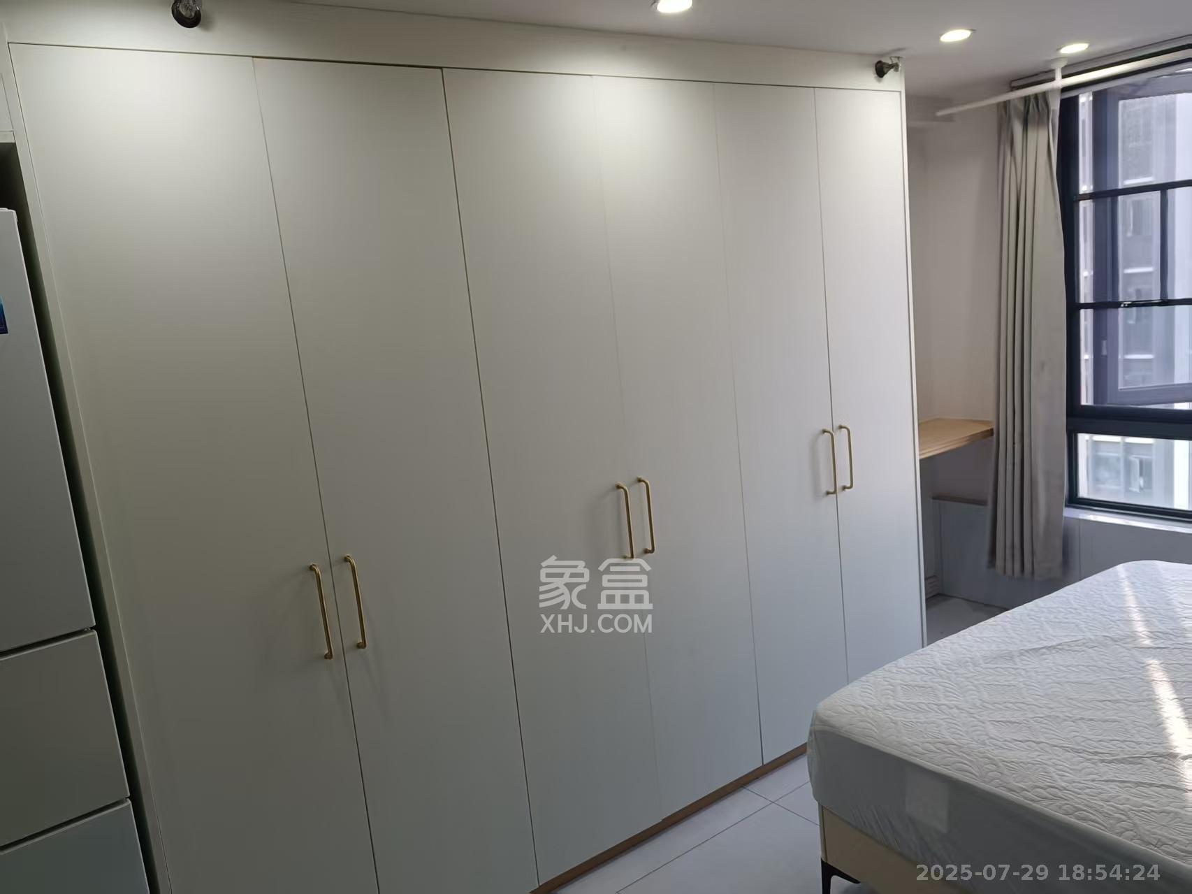 清控湖山雅居北区 1室1厅1卫 1300.0元/月 清控湖山雅居北区 1室1厅1卫 1300.0元/月室内图