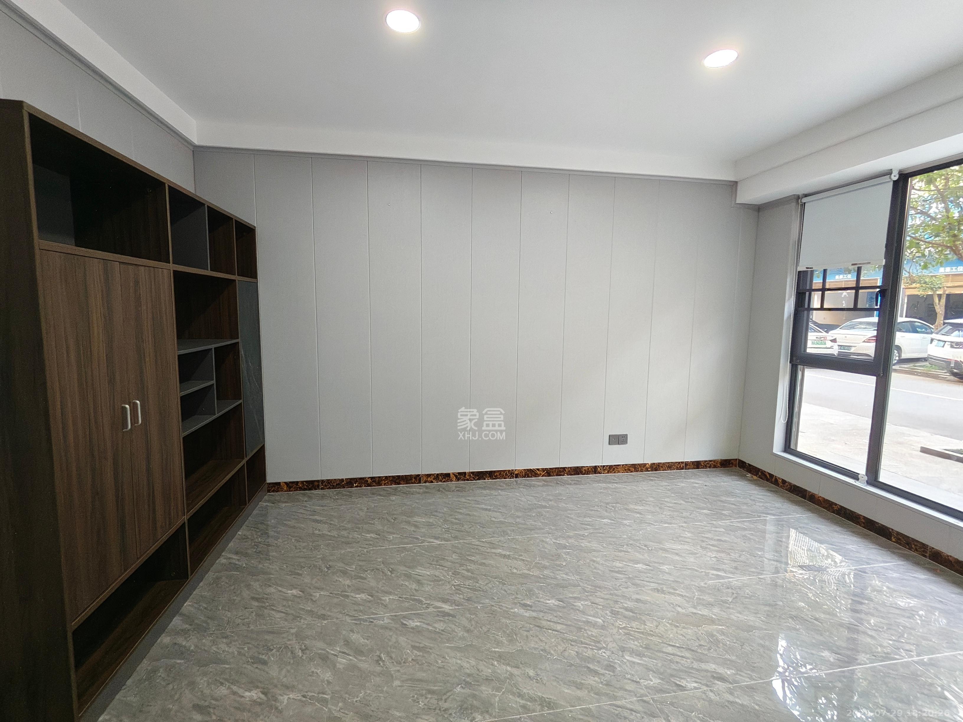 银星小区  1室0厅0卫    5000.0元/月 银星小区  1室0厅0卫    5000.0元/月室内图1