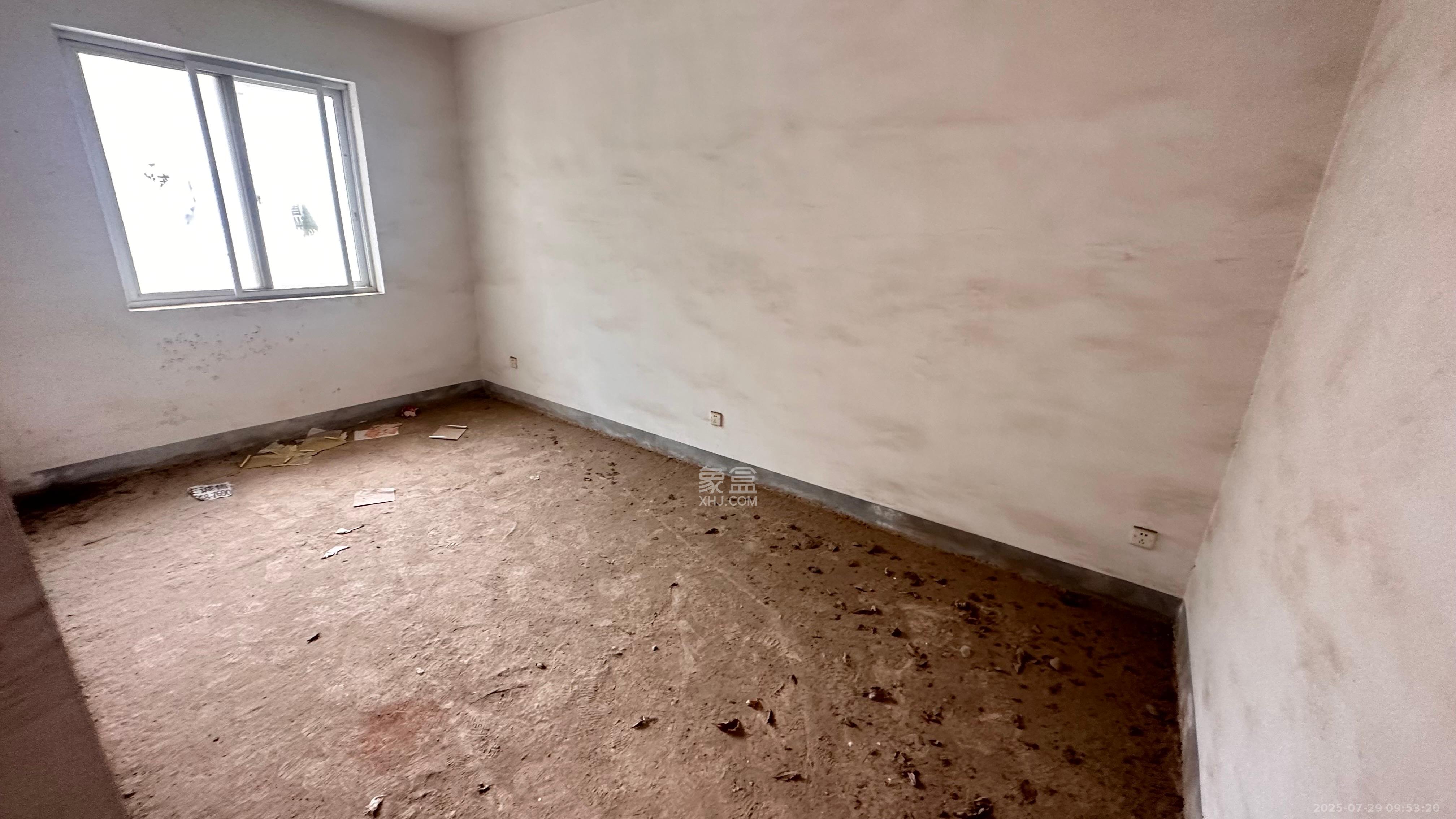 湘路家园  6室3厅4卫    2000.0元/月 湘路家园  6室3厅4卫    2000.0元/月室内图