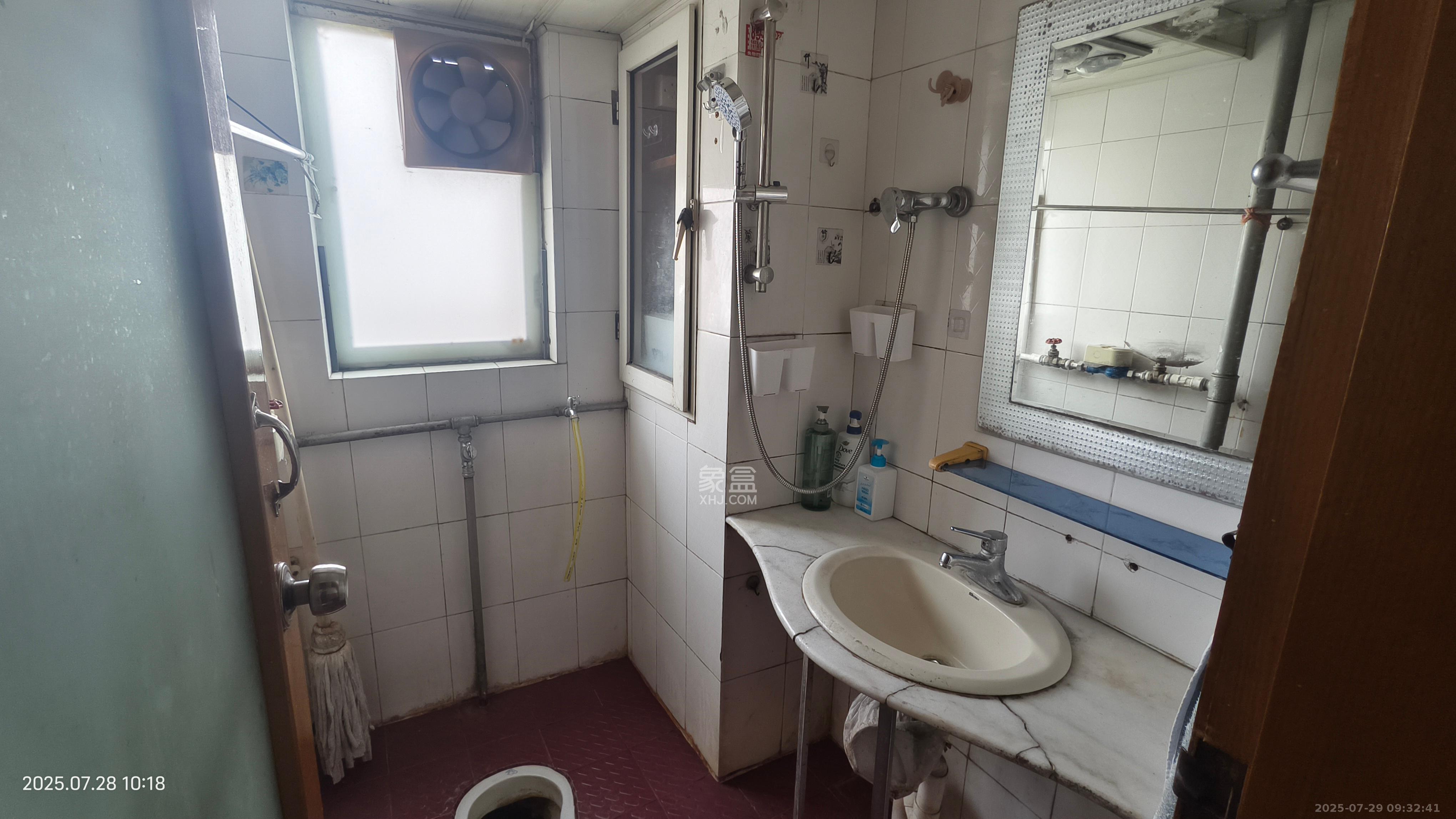 南方电信宿舍  2室2厅1卫    2800.0元/月室内图