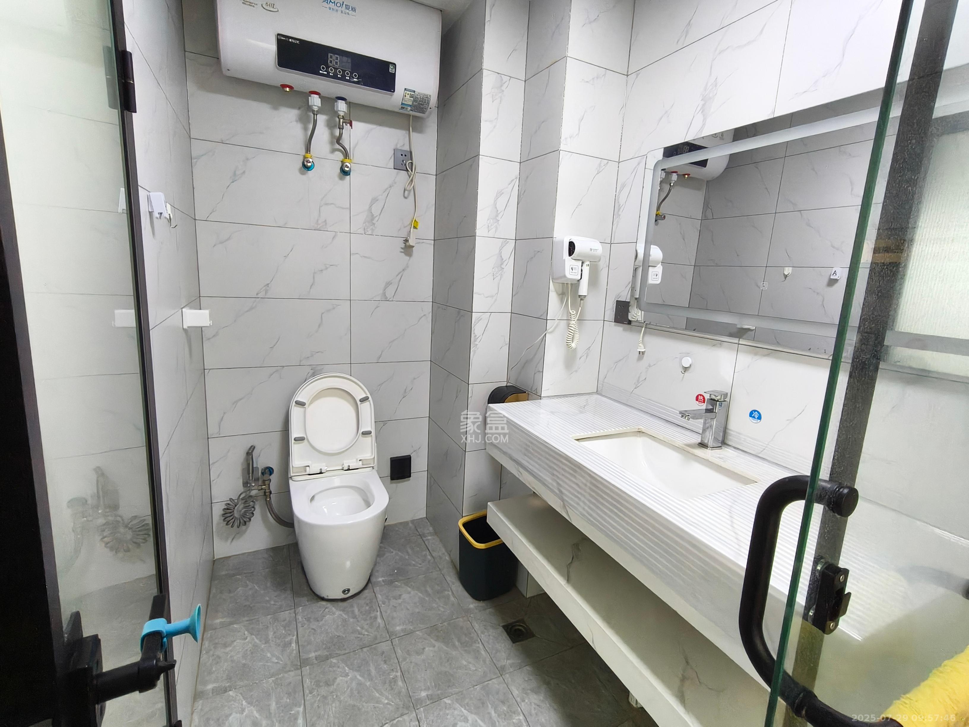 明昇壹城（明昇时代广场）三期  1室1厅1卫    1500.0元/月室内图