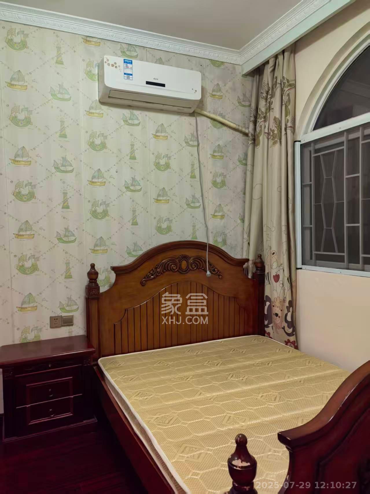 郡原居里 1室1厅1卫 700.0元/月 郡原居里 1室1厅1卫 700.0元/月室内图