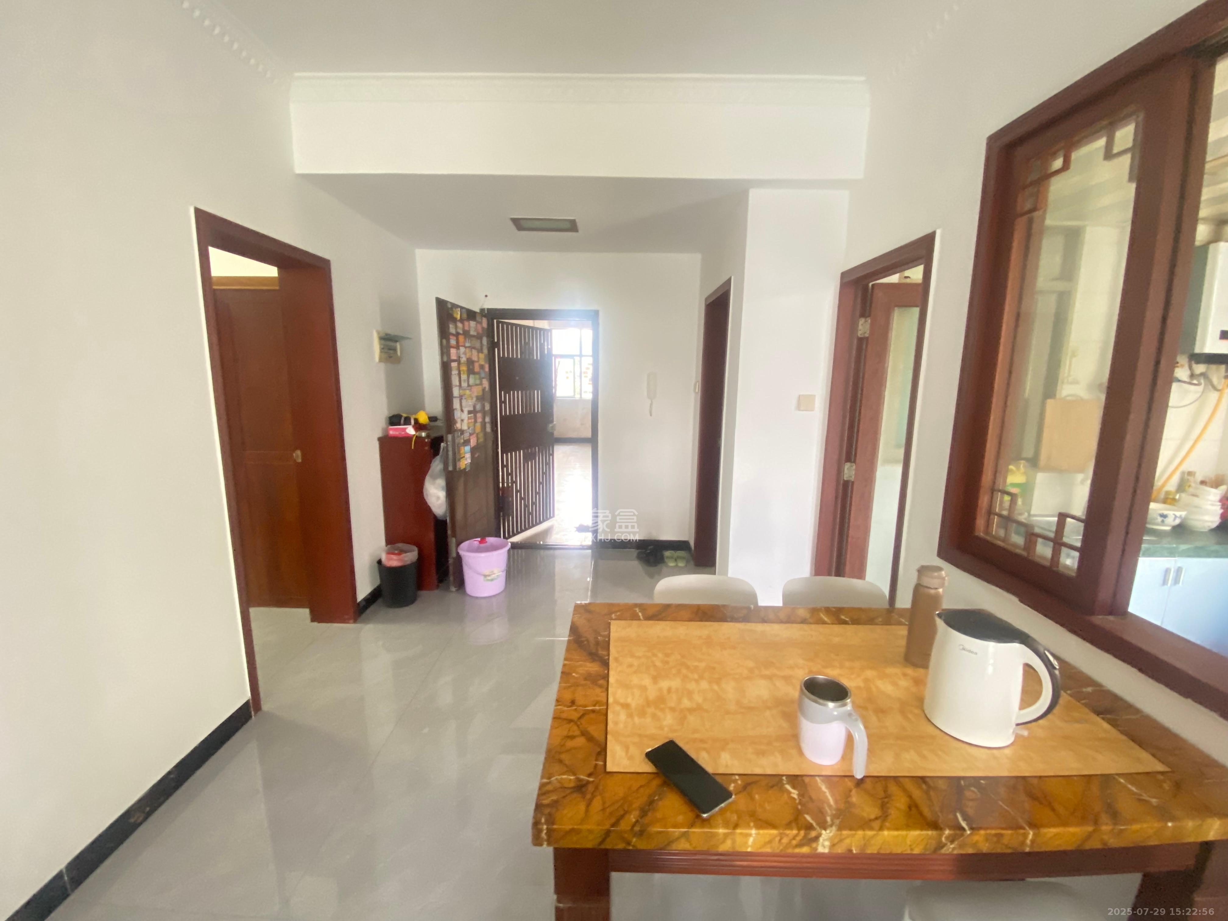 望兴景园一期 3室2厅3卫 2500.0元/月 望兴景园一期 3室2厅3卫 2500.0元/月室内图