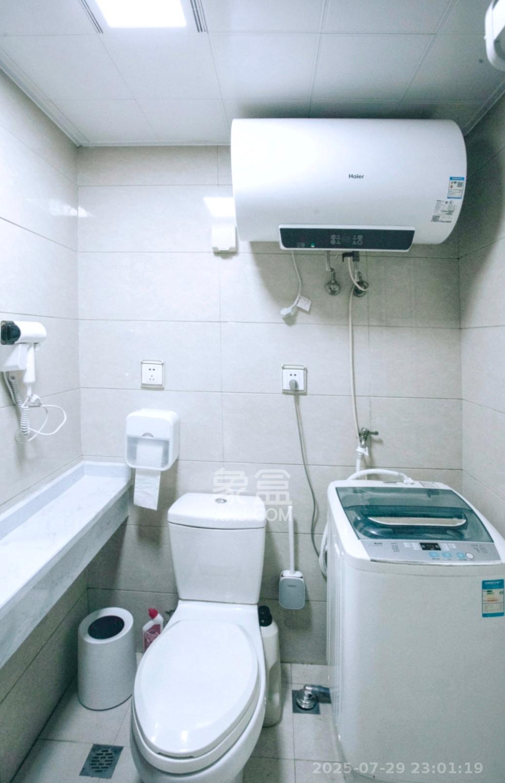 西子一间  1室1厅1卫    2280.0元/月室内图