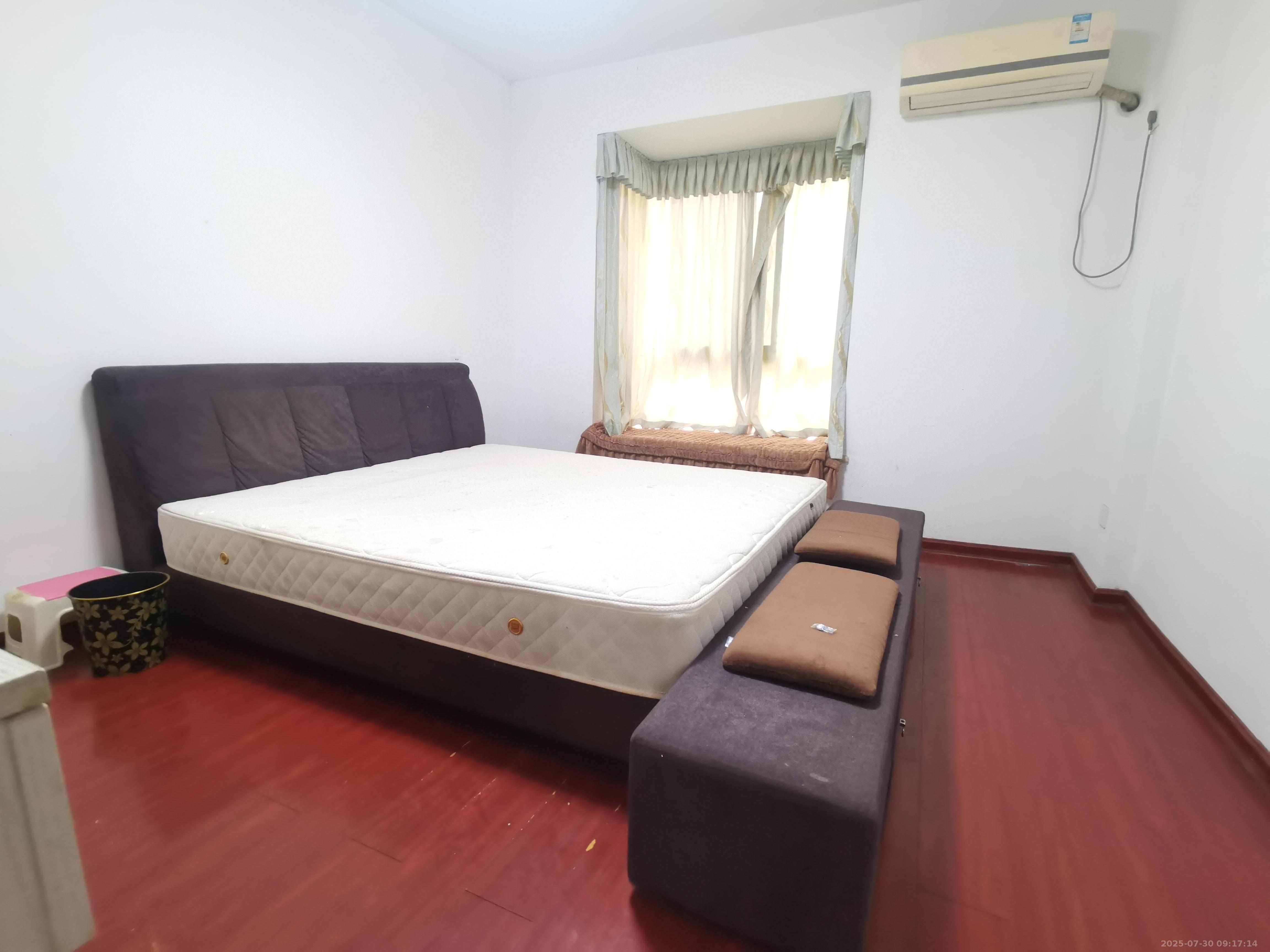 四方锦城 2室2厅1卫 2000.0元/月 四方锦城 2室2厅1卫 2000.0元/月室内图