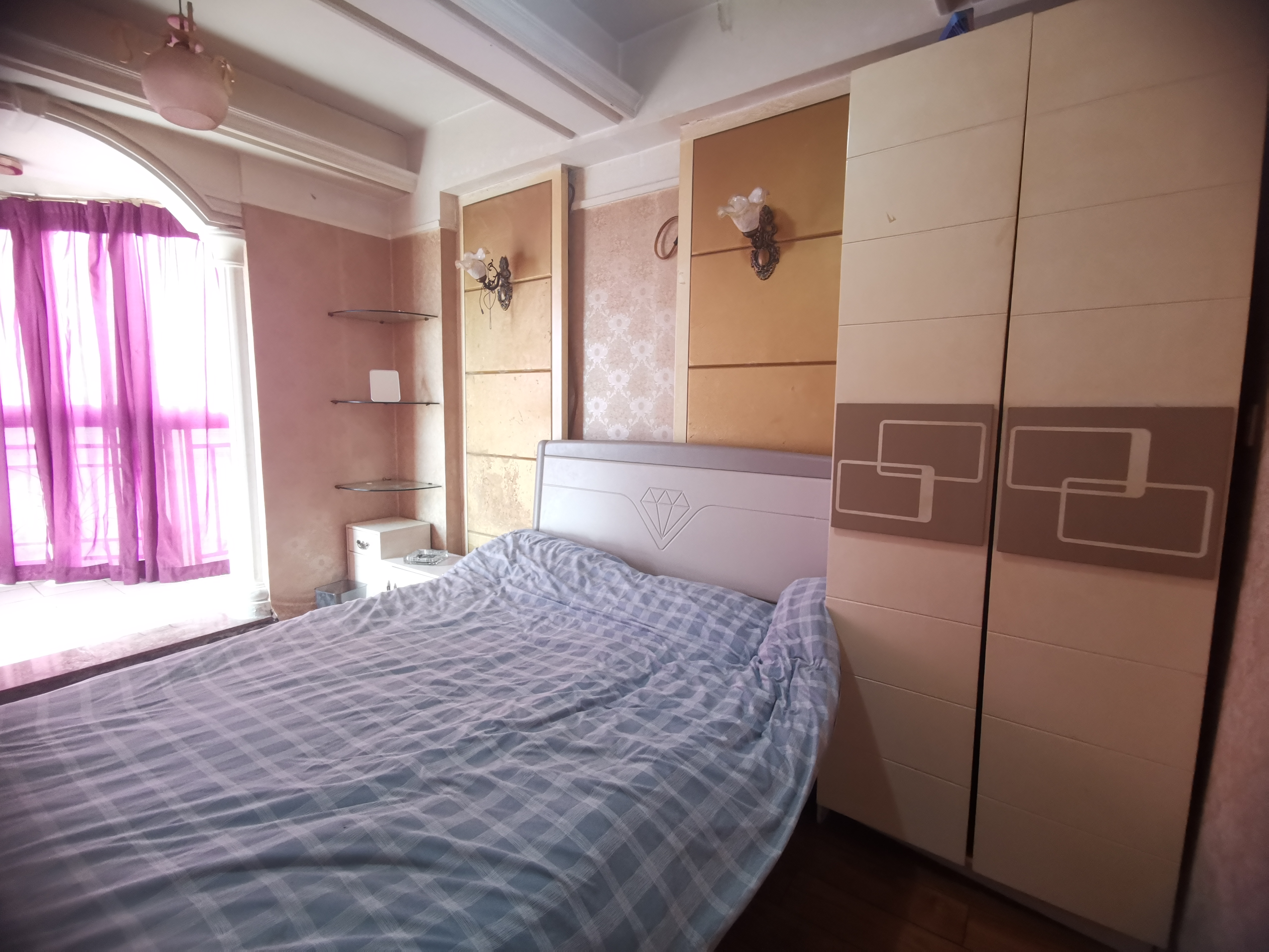 龙泉国际 4室2厅2卫 2480.0元/月 龙泉国际 4室2厅2卫 2480.0元/月室内图