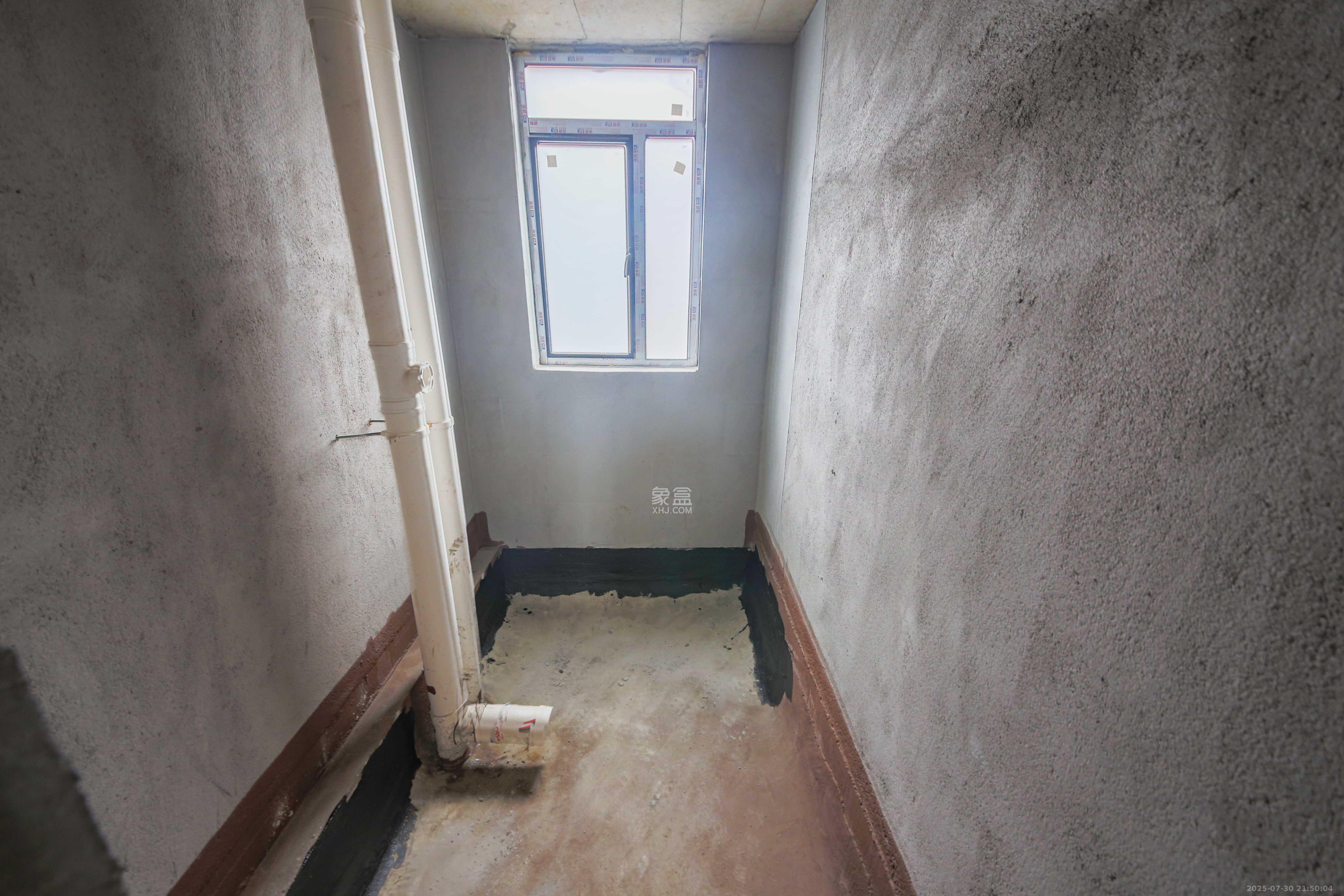 友谊青苑  5室2厅2卫    295.0万 友谊青苑  5室2厅2卫    295.0万卫生间